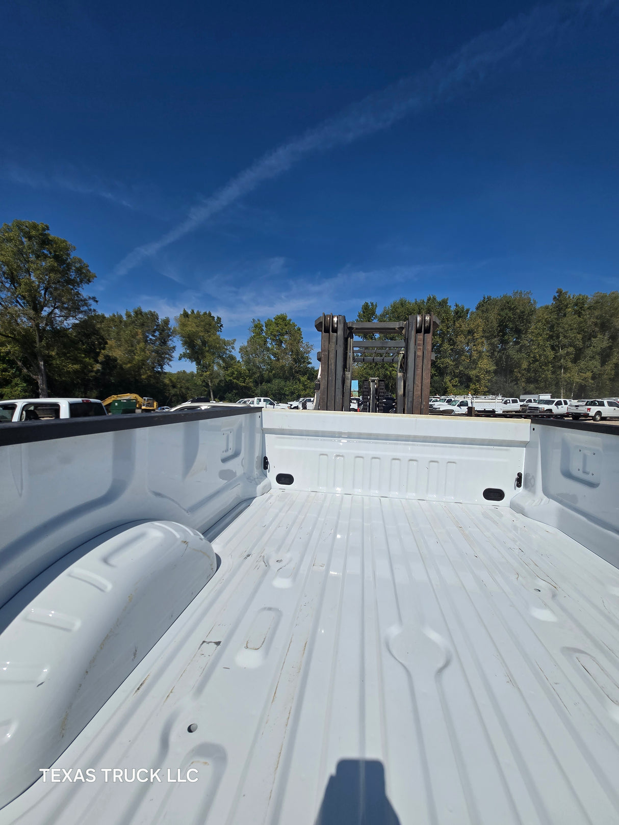2017-2022 Ford F250 F350 Super Duty 8' Long Truck Bed - Oxford White