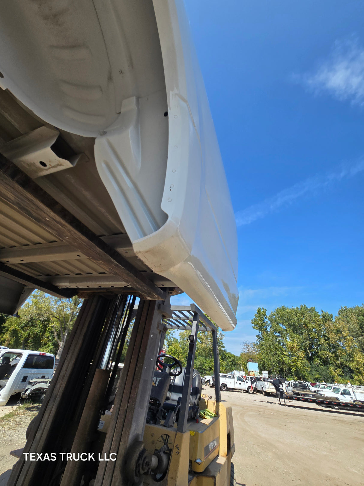 2017-2022 Ford F250 F350 Super Duty 8' Long Truck Bed - Oxford White