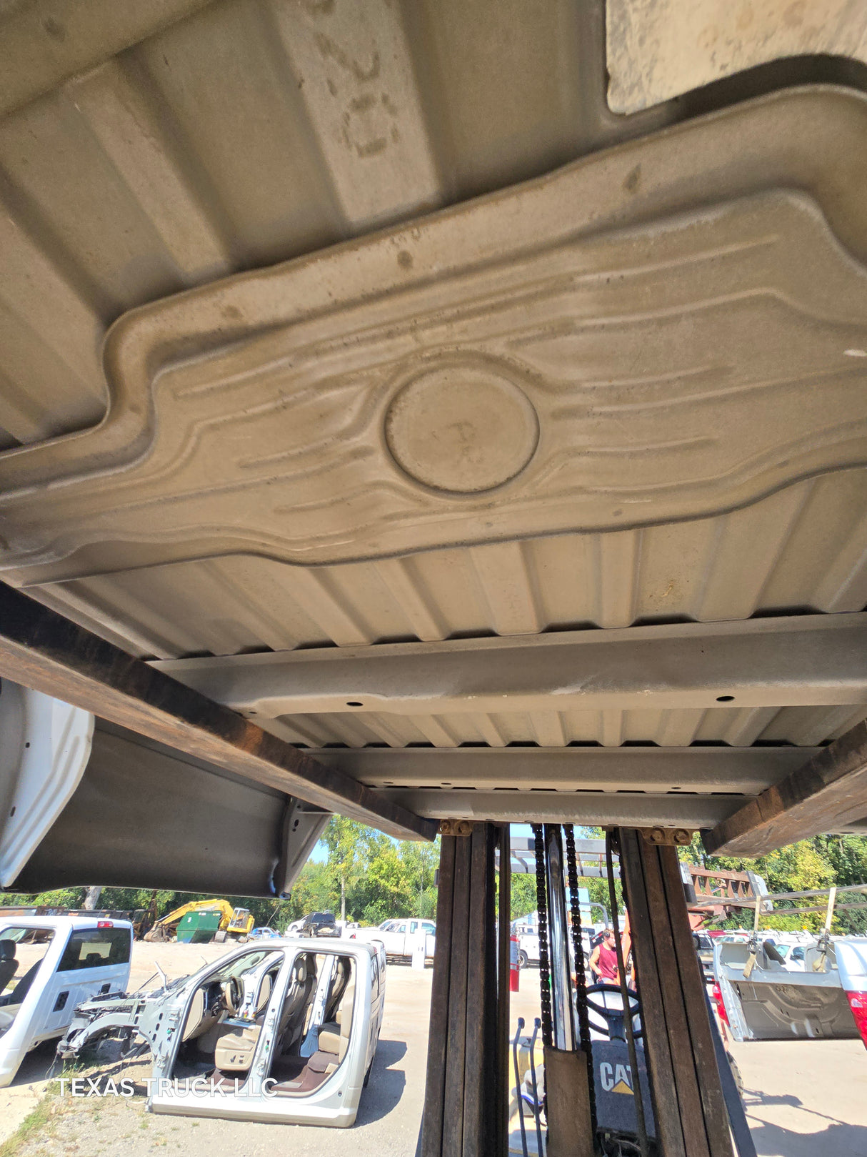 2017-2022 Ford F250 F350 Super Duty 8' Long Truck Bed - Oxford White