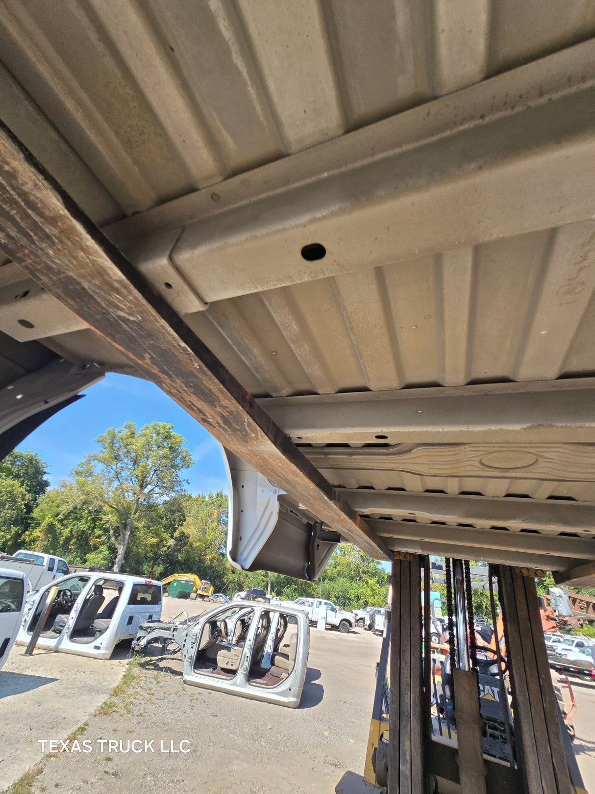 2017-2022 Ford F250 F350 Super Duty 8' Long Truck Bed - Oxford White