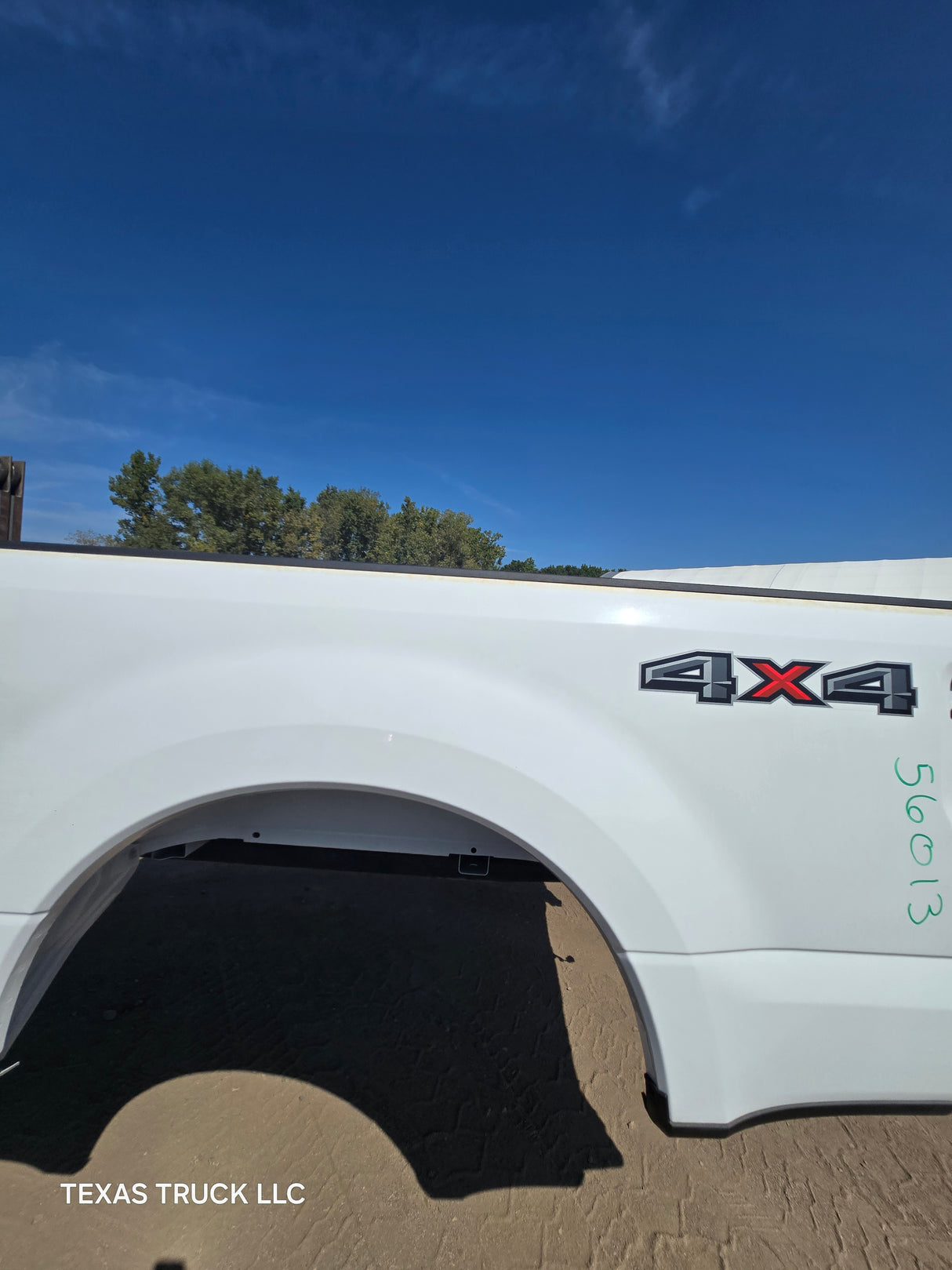 2017-2022 Ford F250 F350 Super Duty 8' Long Truck Bed - Oxford White
