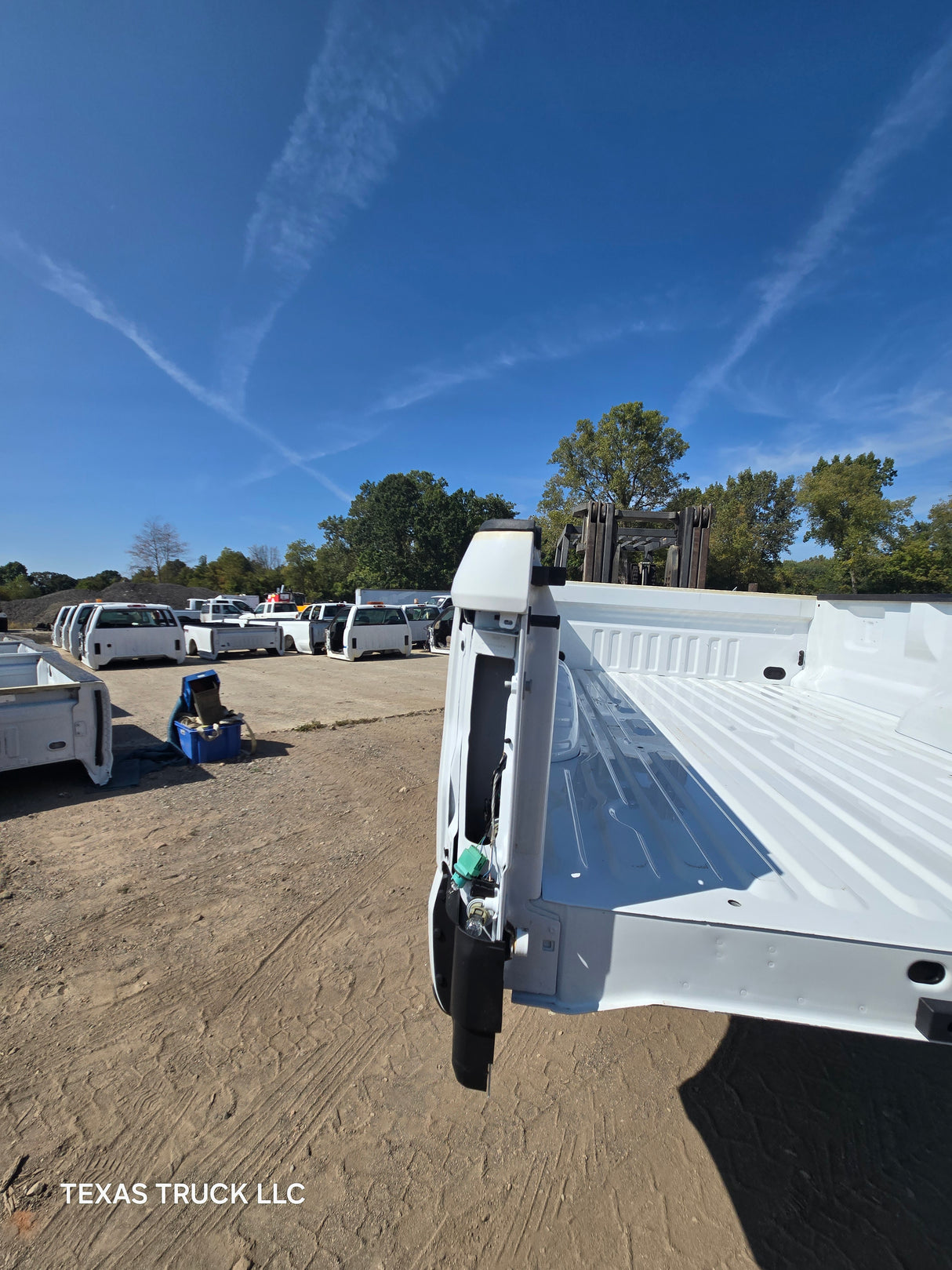 2017-2022 Ford F250 F350 Super Duty 8' Long Truck Bed - Oxford White