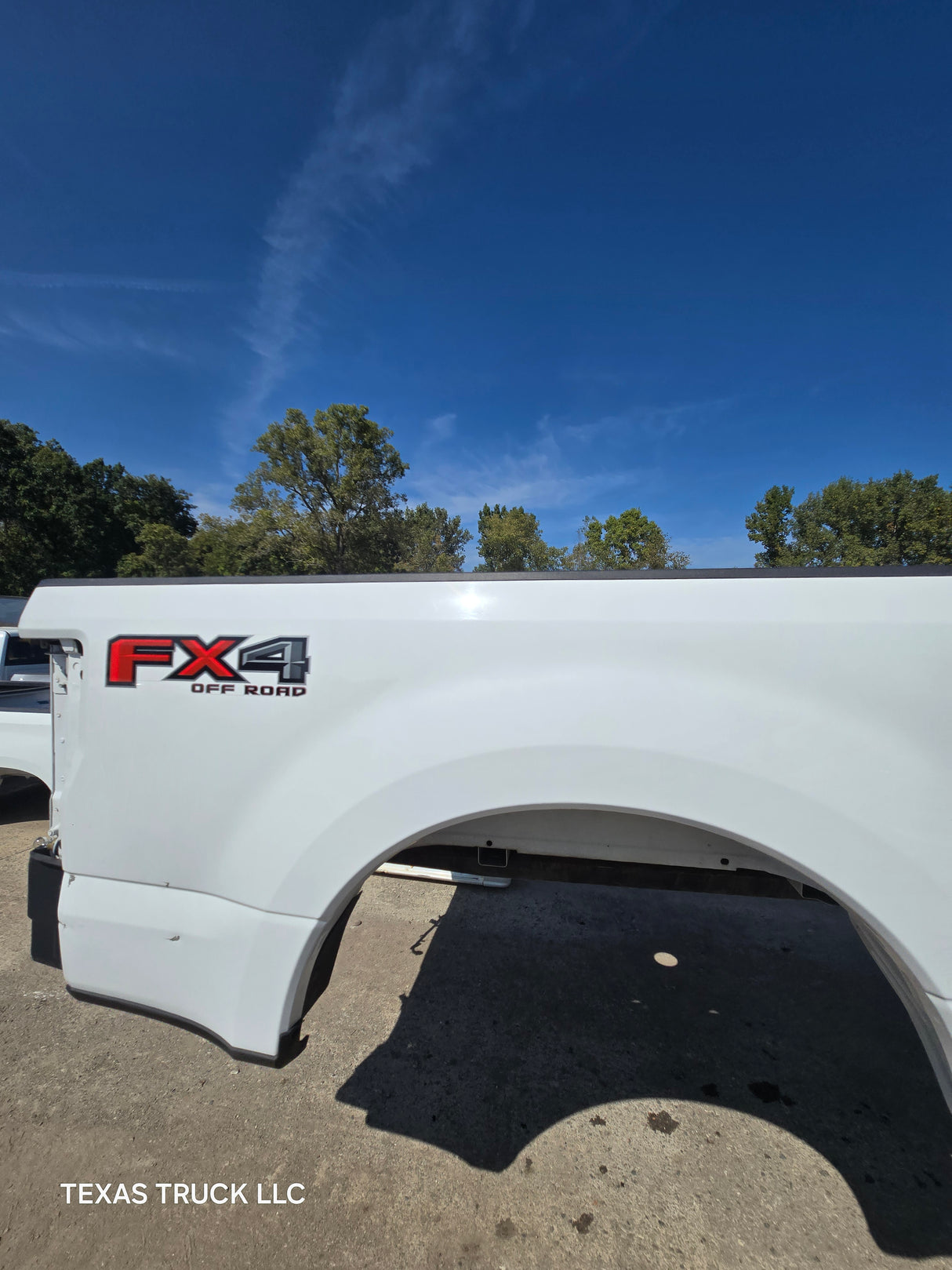 2017-2022 Ford F250 F350 Super Duty 8' Long Truck Bed - Oxford White