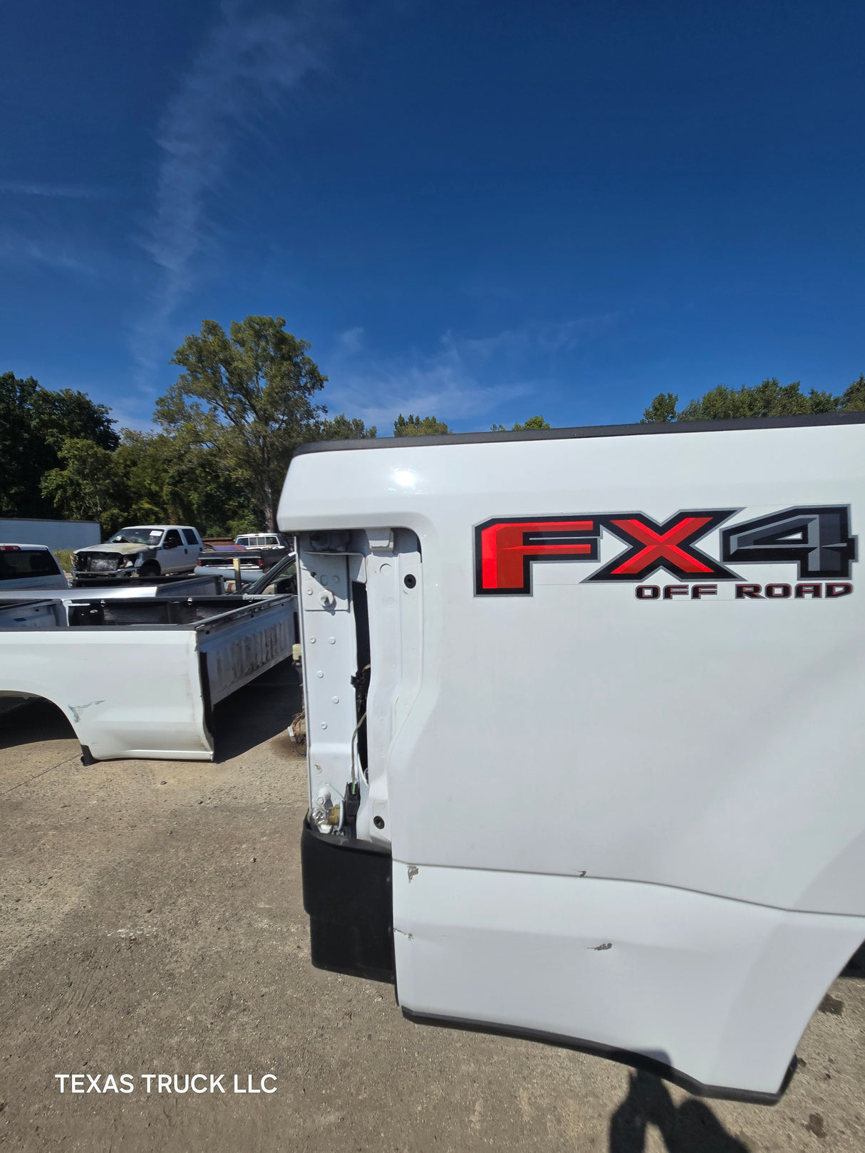 2017-2022 Ford F250 F350 Super Duty 8' Long Truck Bed - Oxford White