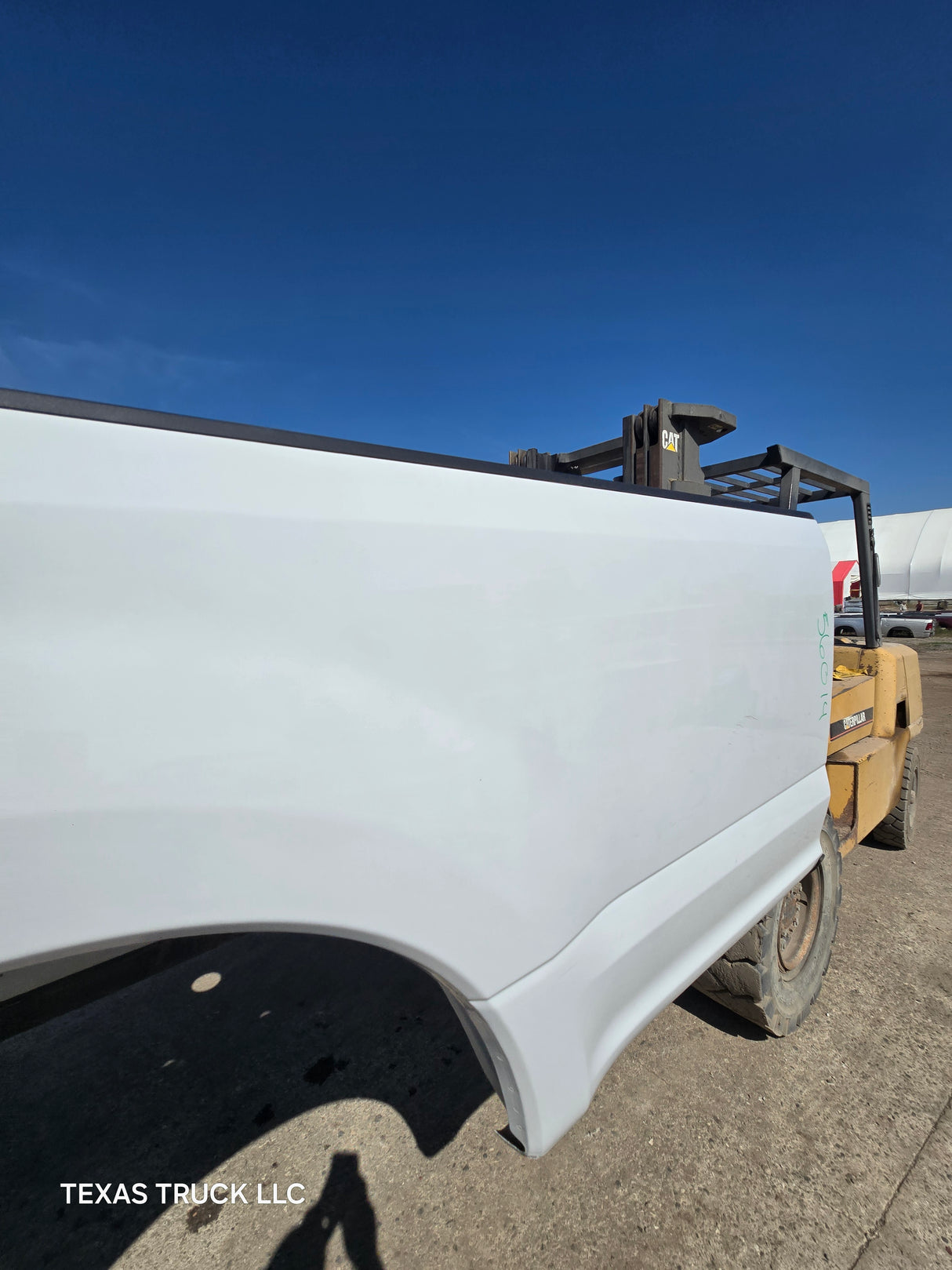 2017-2022 Ford F250 F350 Super Duty 8' Long Truck Bed - Oxford White