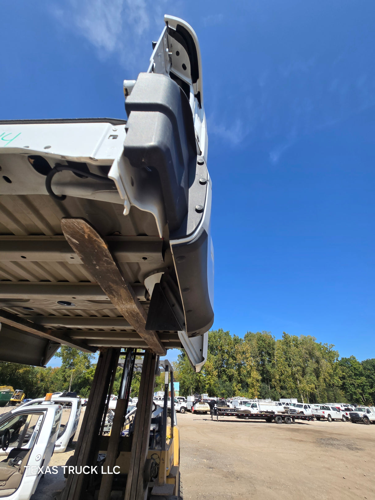 2017-2022 Ford F250 F350 Super Duty 8' Long Truck Bed - Oxford White