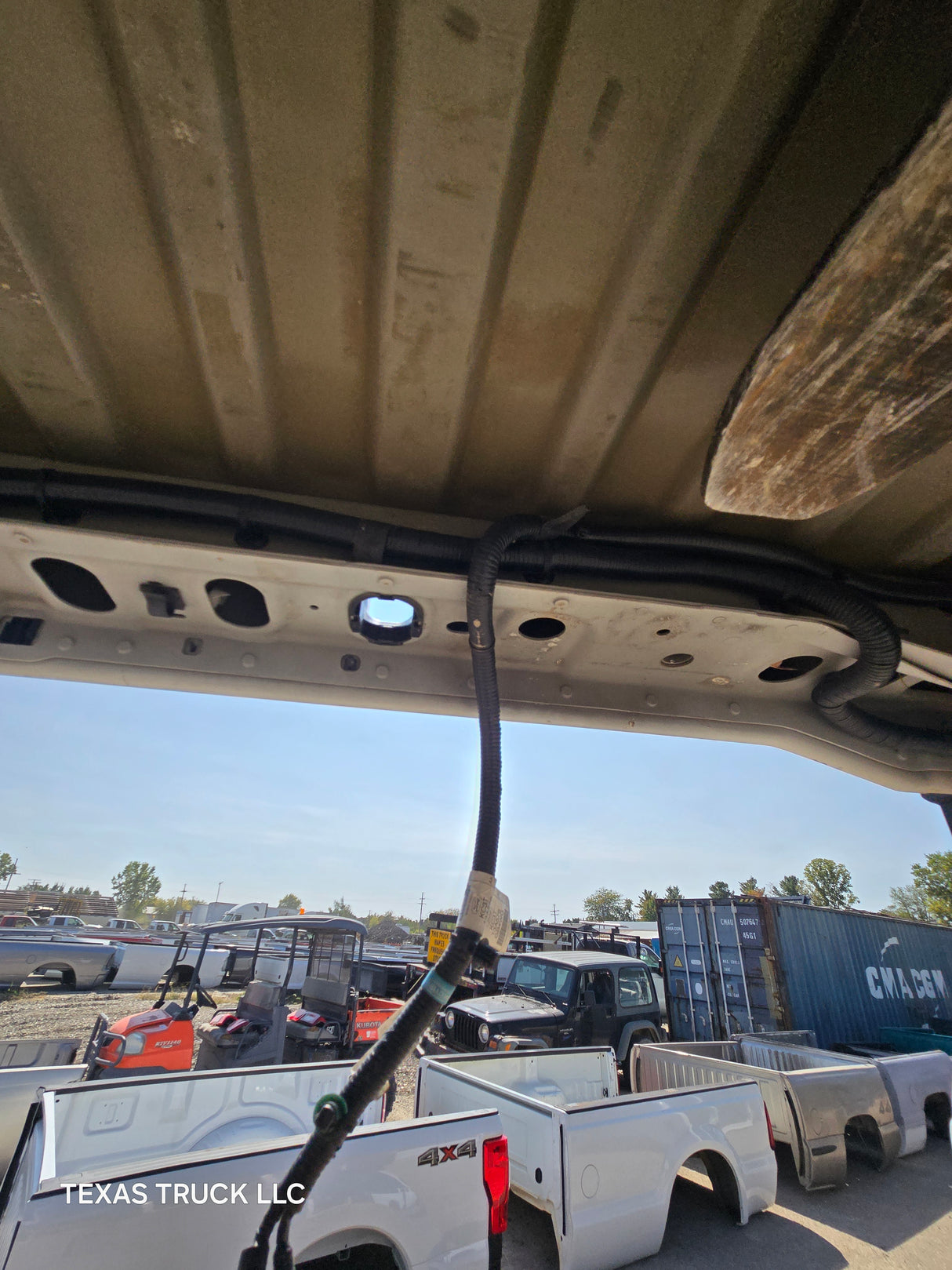 2017-2022 Ford F250 F350 Super Duty 8' Long Truck Bed - Oxford White