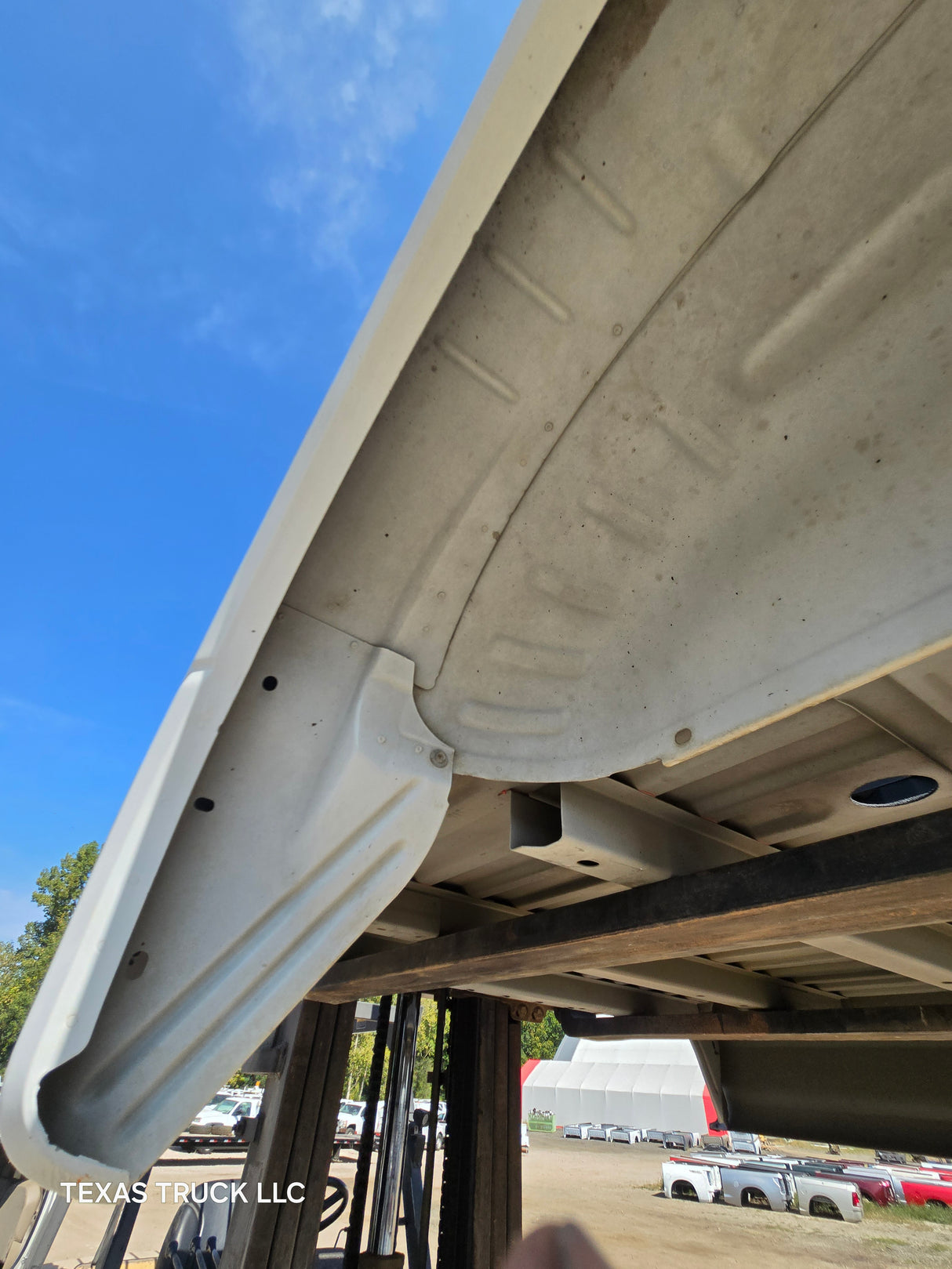 2017-2022 Ford F250 F350 Super Duty 8' Long Truck Bed - Oxford White