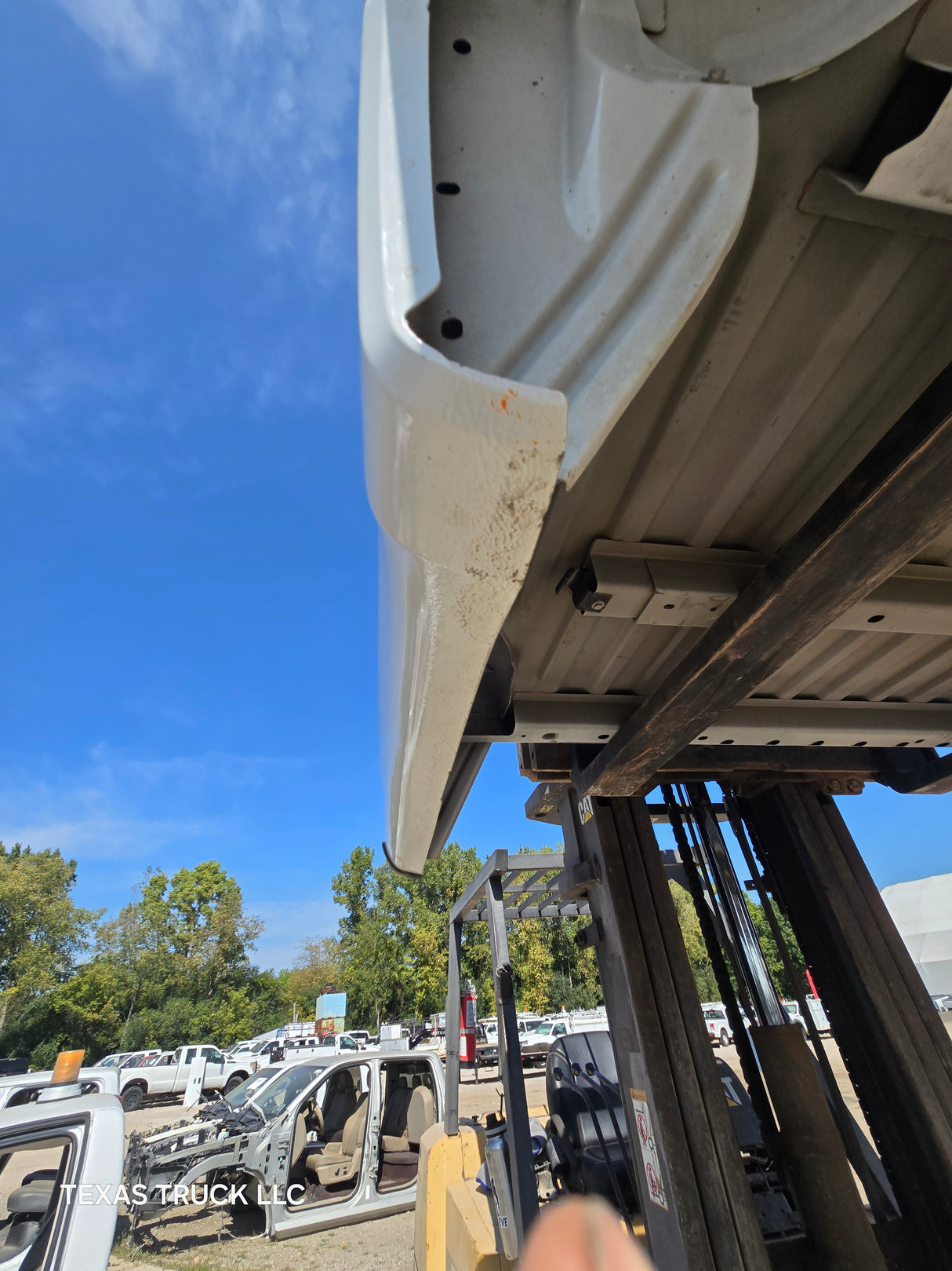 2017-2022 Ford F250 F350 Super Duty 8' Long Truck Bed - Oxford White