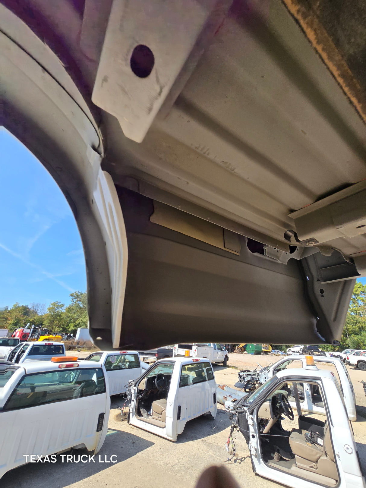 2017-2022 Ford F250 F350 Super Duty 8' Long Truck Bed - Oxford White