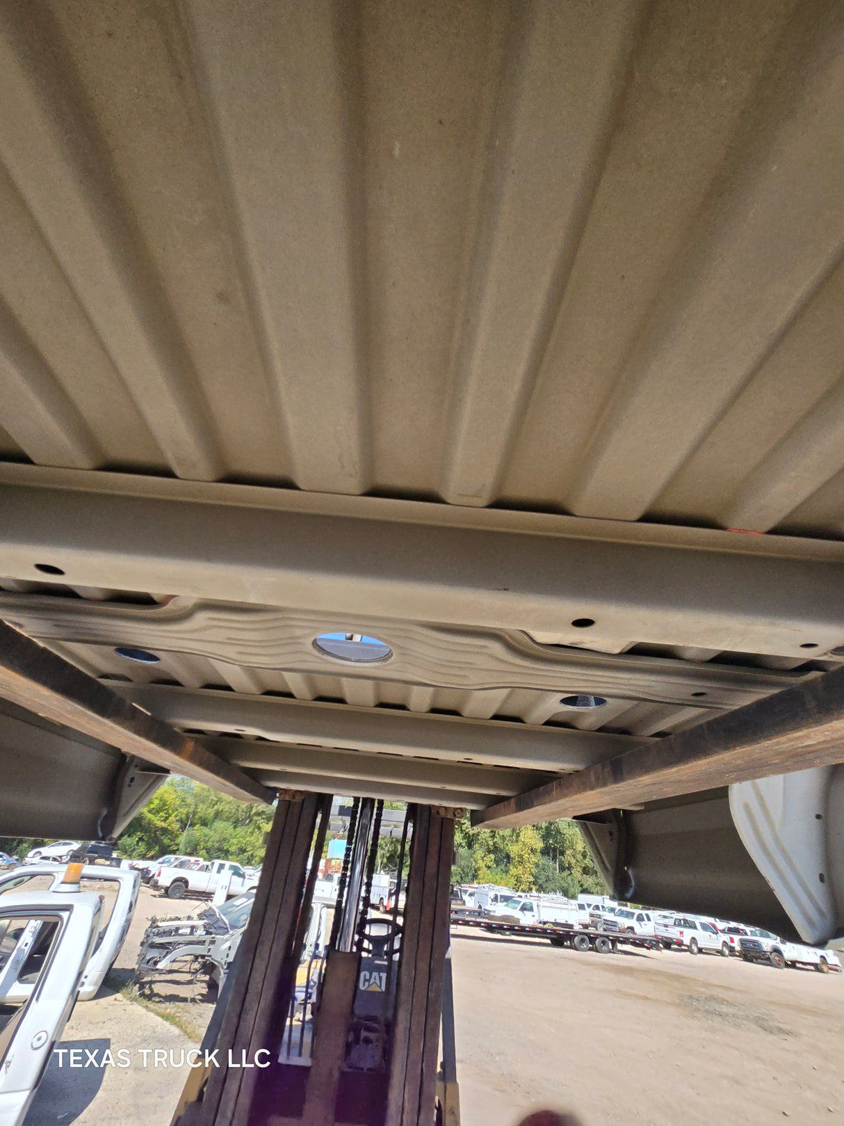 2017-2022 Ford F250 F350 Super Duty 8' Long Truck Bed - Oxford White