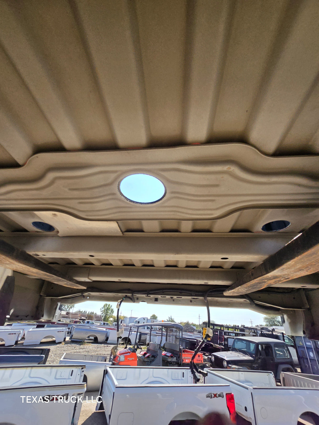 2017-2022 Ford F250 F350 Super Duty 8' Long Truck Bed - Oxford White