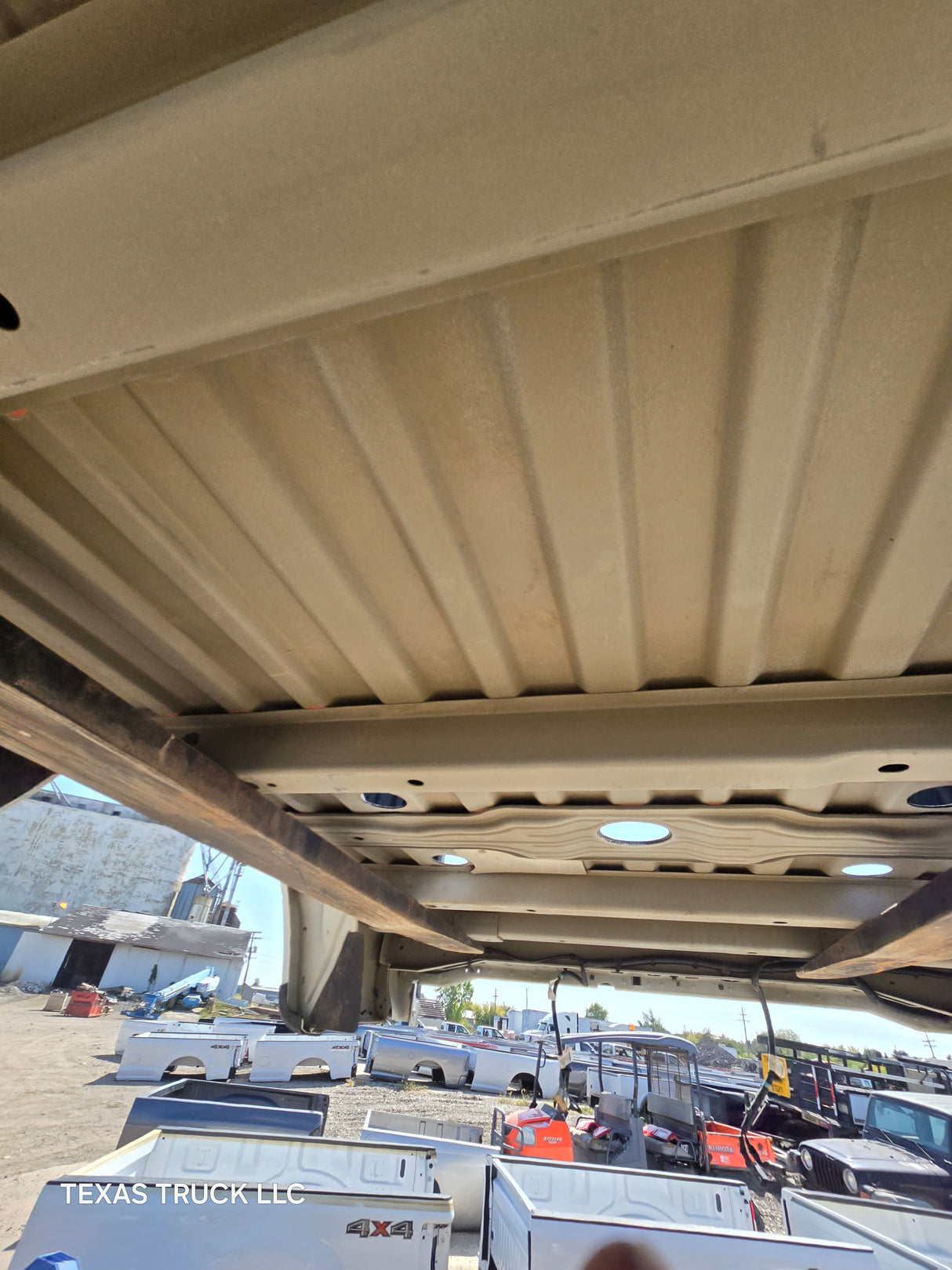 2017-2022 Ford F250 F350 Super Duty 8' Long Truck Bed - Oxford White