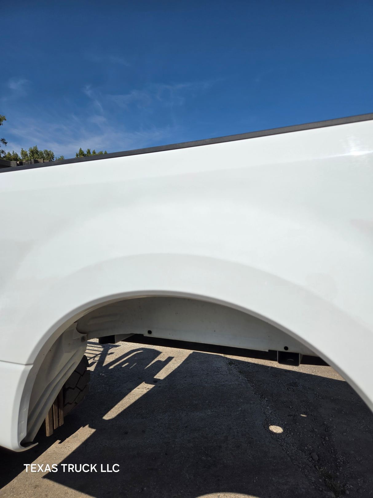 2017-2022 Ford F250 F350 Super Duty 8' Long Truck Bed - Oxford White