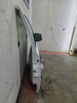 1999-2006 Chevrolet Silverado / GMC Sierra 1500 2500 3500 HD Front Passenger side Door RH