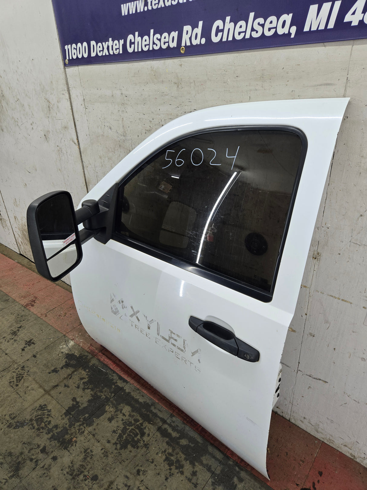 2007-2013 Chevrolet Silverado / GMC Sierra 1500 2500 3500 HD LH Front Driver Side Door - Summit White