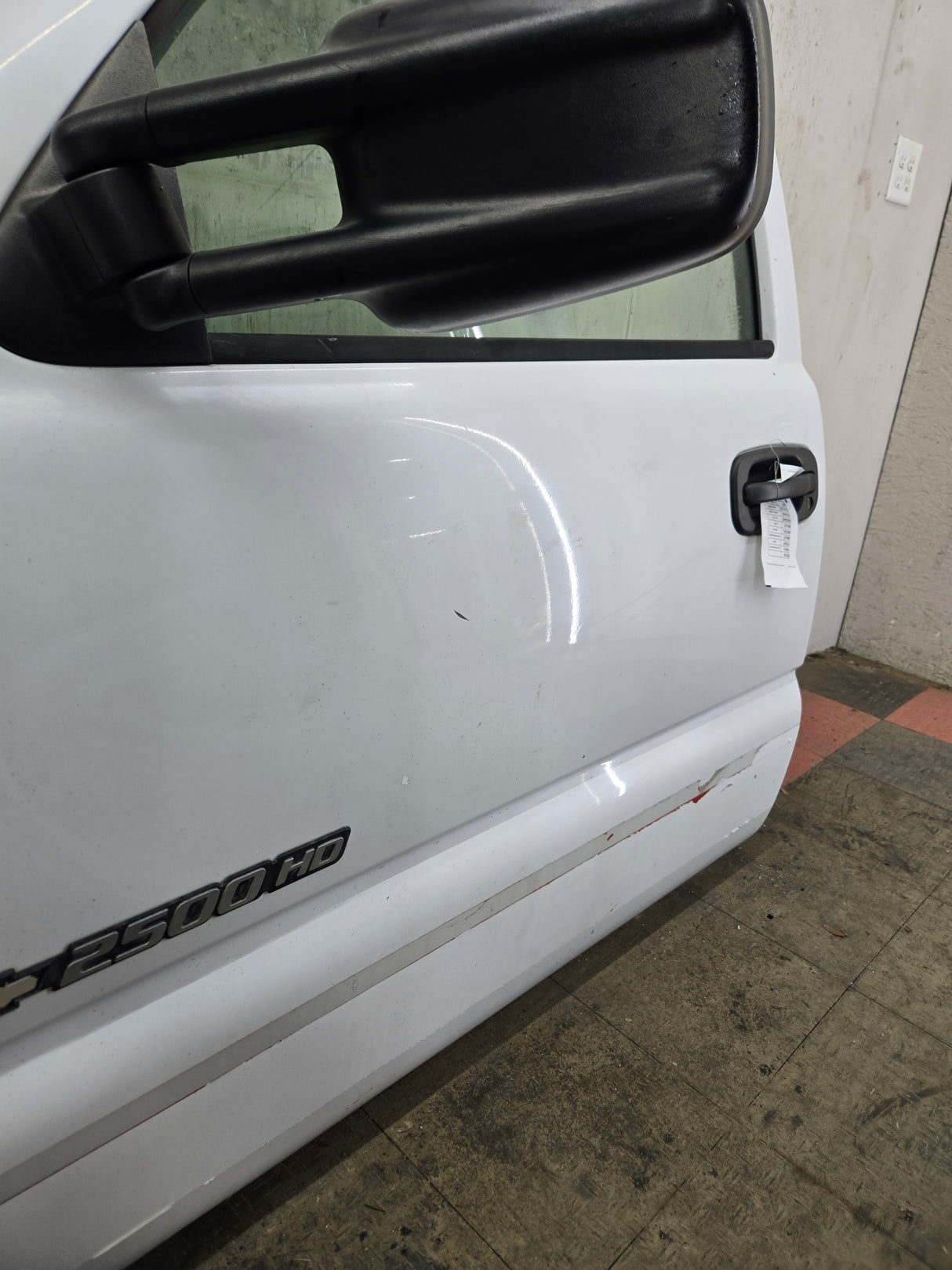 1999-2006 Chevrolet Silverado / GMC Sierra 1500 2500 3500 HD Front Driver Side Door LH