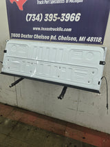 2023-2025 Ford Super Duty F250 F350 F450 F550 Tailgate - Oxford White NEW TAKE OFF