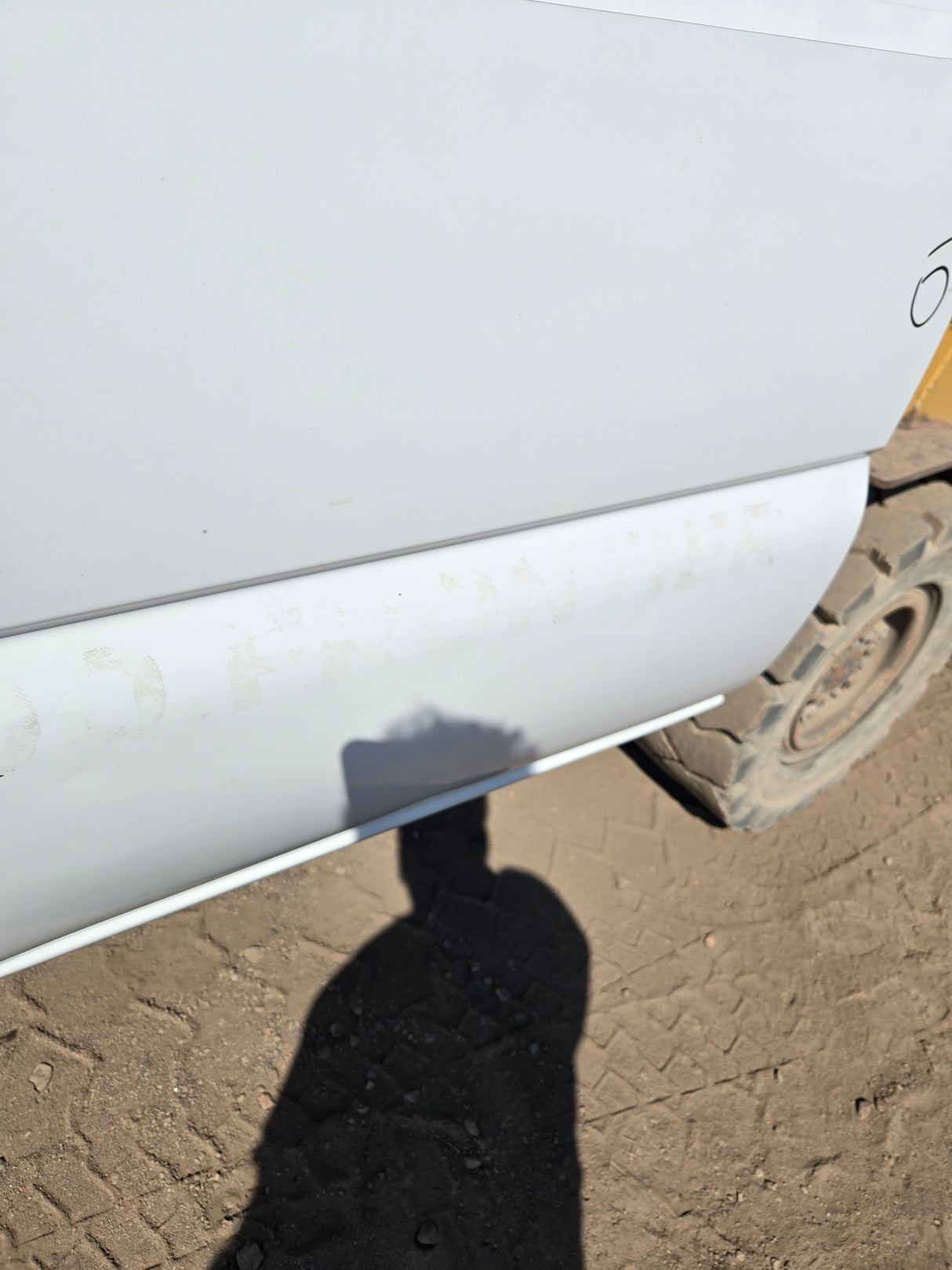 1999-2007 Chevrolet Silverado / GMC Sierra 1500 2500 3500 HD 8' Long Bed Truck Bed - Summit White