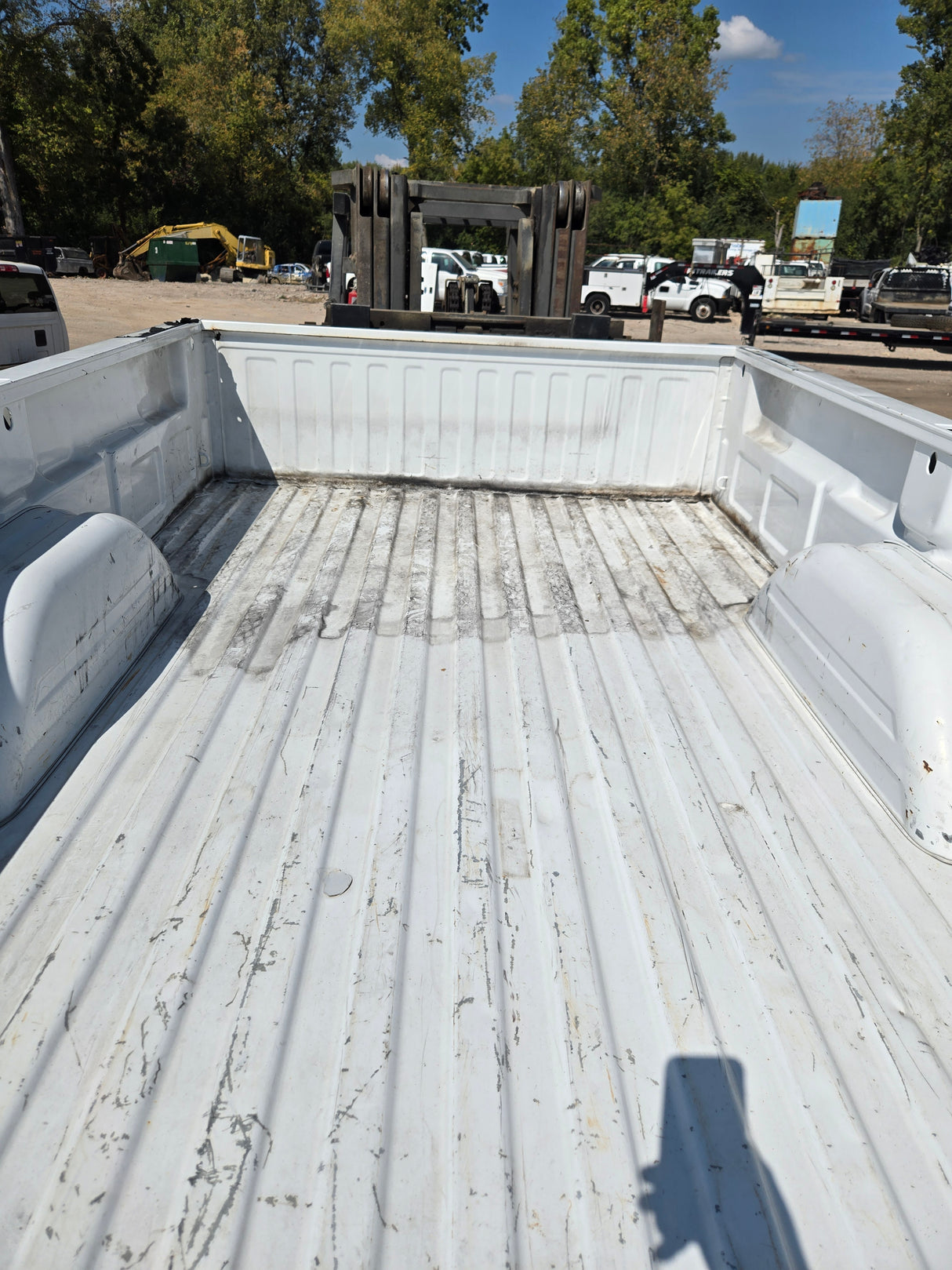 1999-2007 Chevrolet Silverado / GMC Sierra 1500 2500 3500 HD 8' Long Bed Truck Bed - Summit White