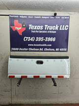 1999-2007 Chevrolet Silverado / GMC Sierra 1500 2500 3500 Tailgate - White