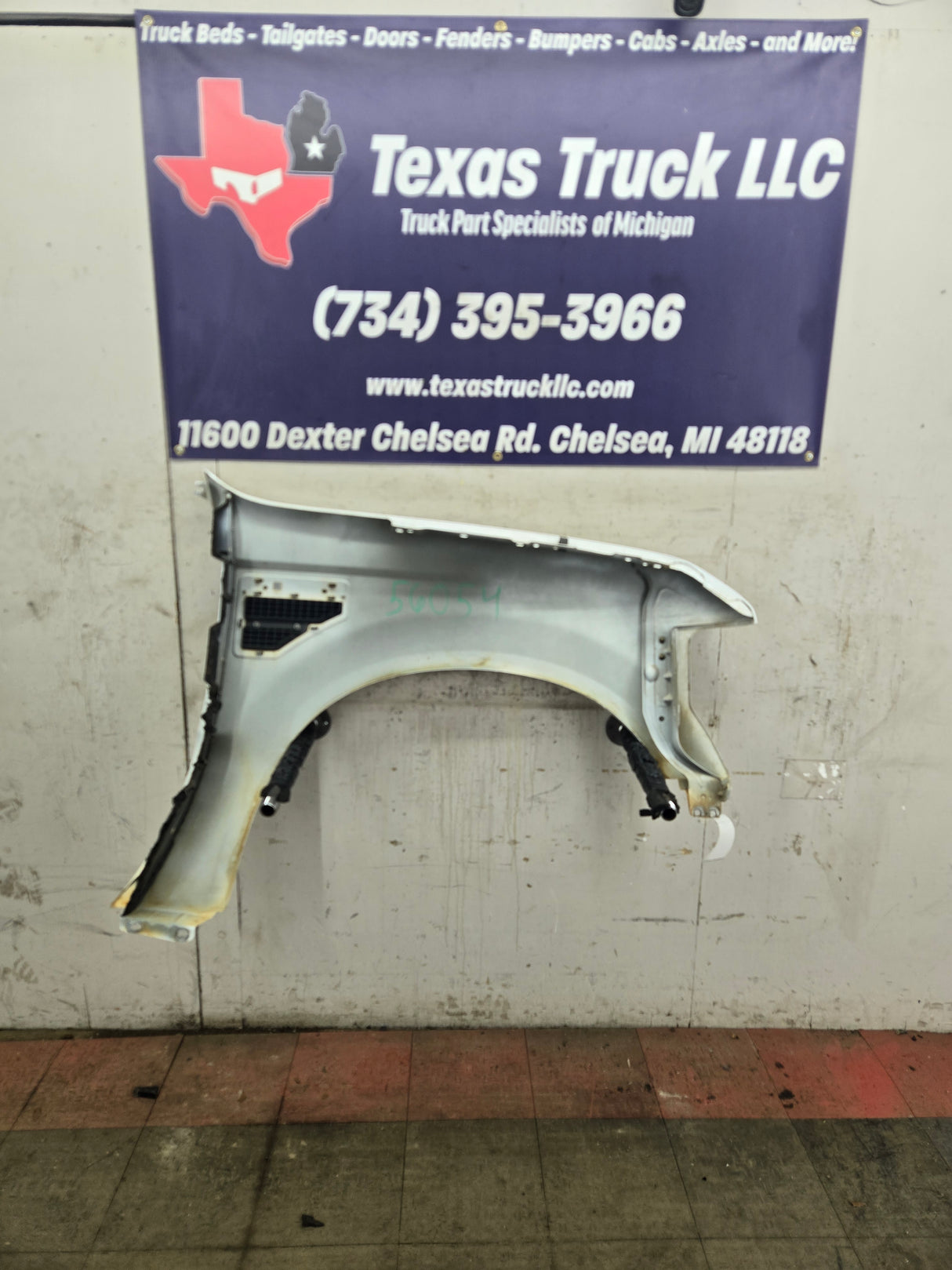 2008-2010 Ford Super Duty F250 F350 LH Driver Side Fender - Oxford White