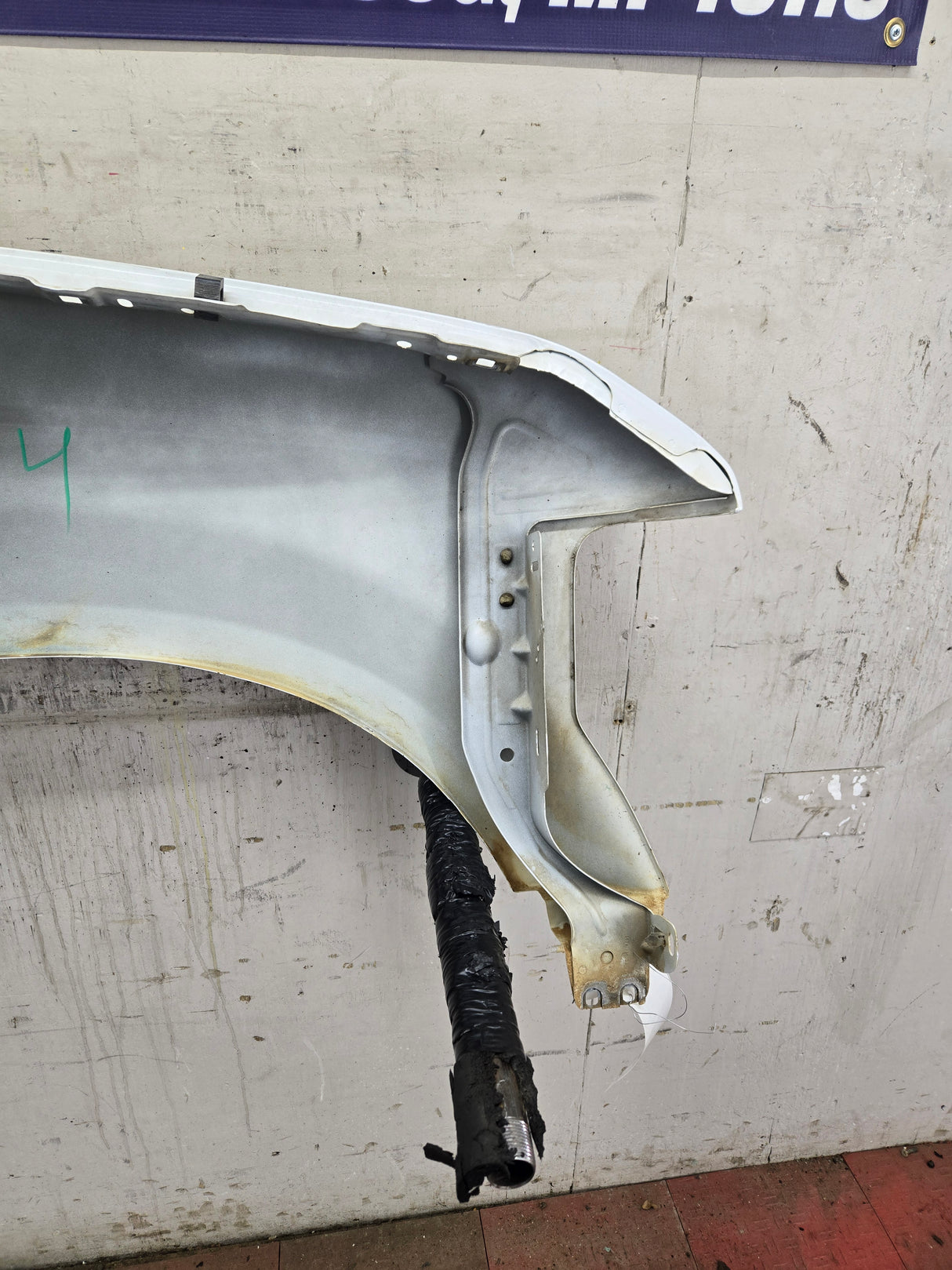 2008-2010 Ford Super Duty F250 F350 LH Driver Side Fender - Oxford White