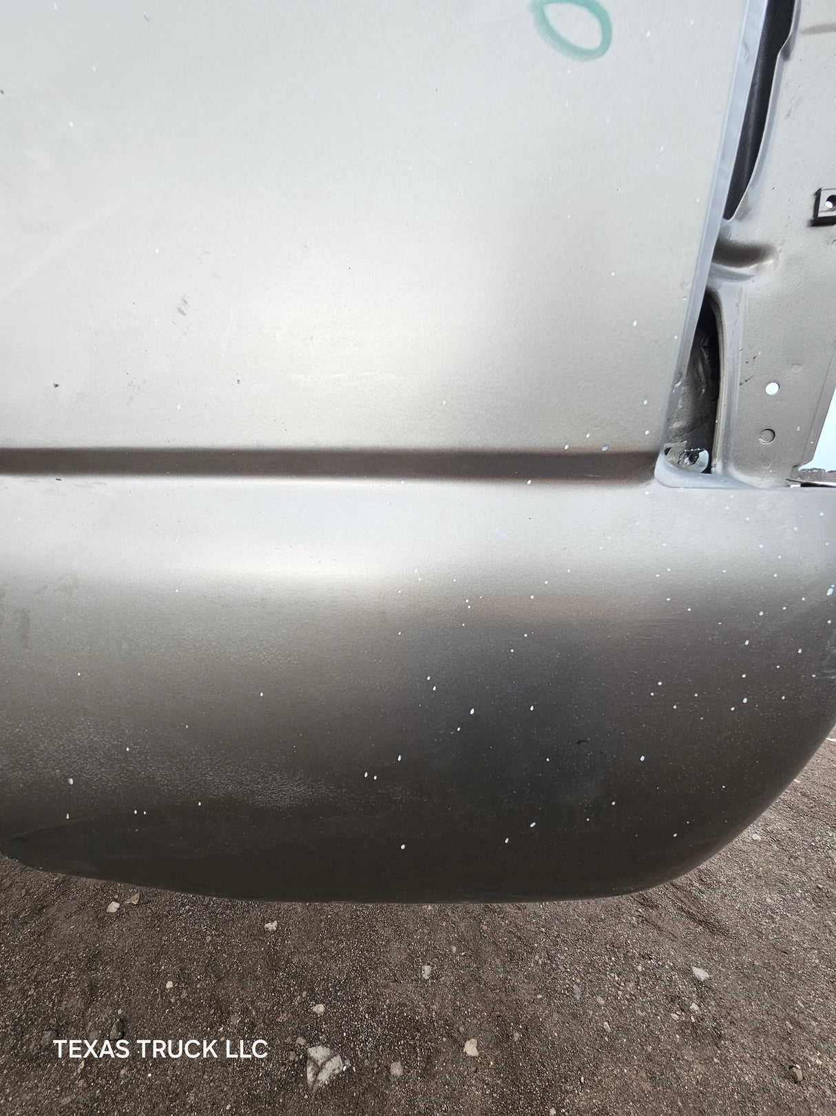 1999-2007 Chevrolet Silverado / GMC Sierra 1500 2500 3500 HD 6' 6" Short Truck Bed - Pewter