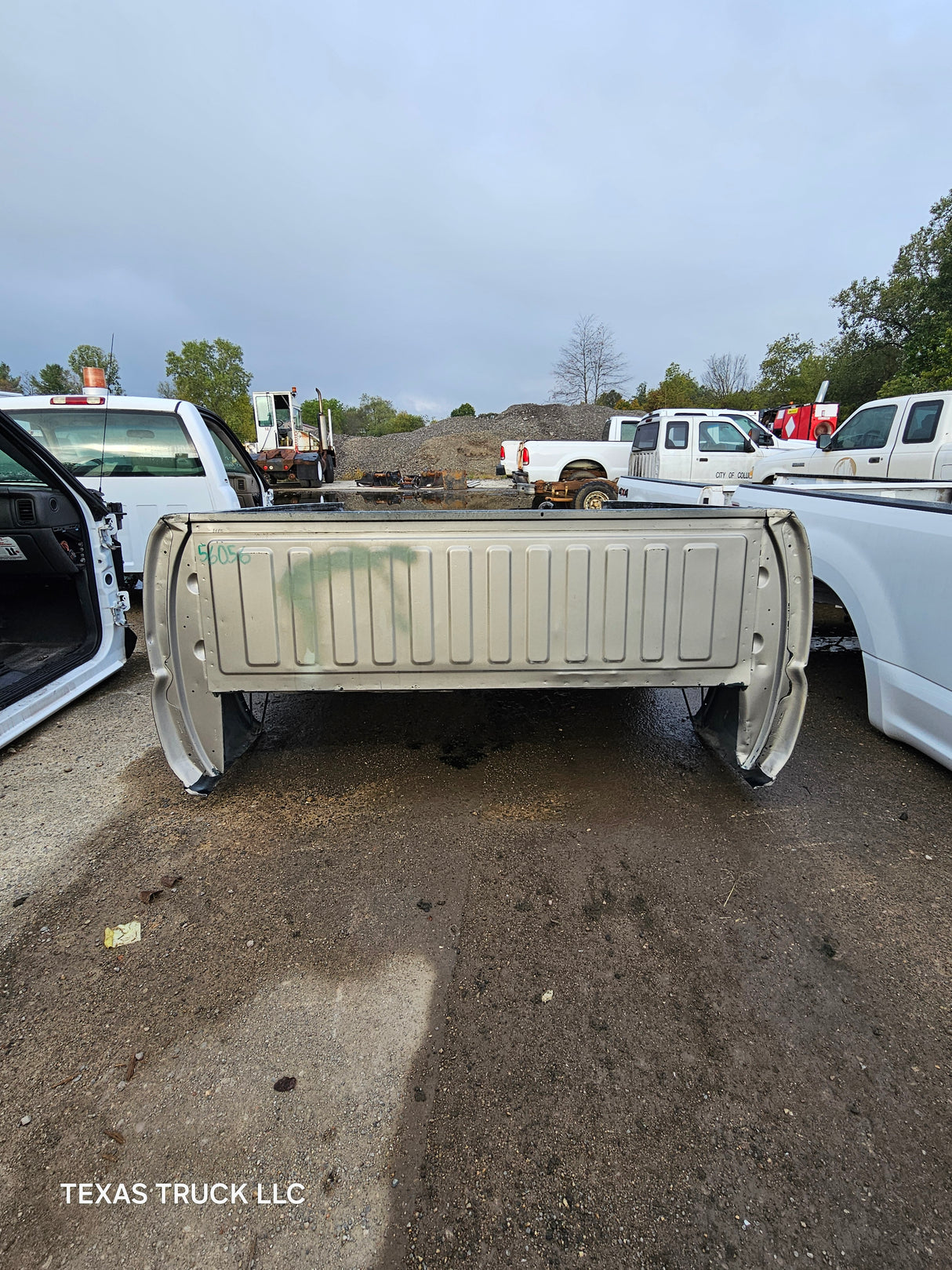 1999-2007 Chevrolet Silverado / GMC Sierra 1500 2500 3500 HD 6' 6" Short Truck Bed - Pewter