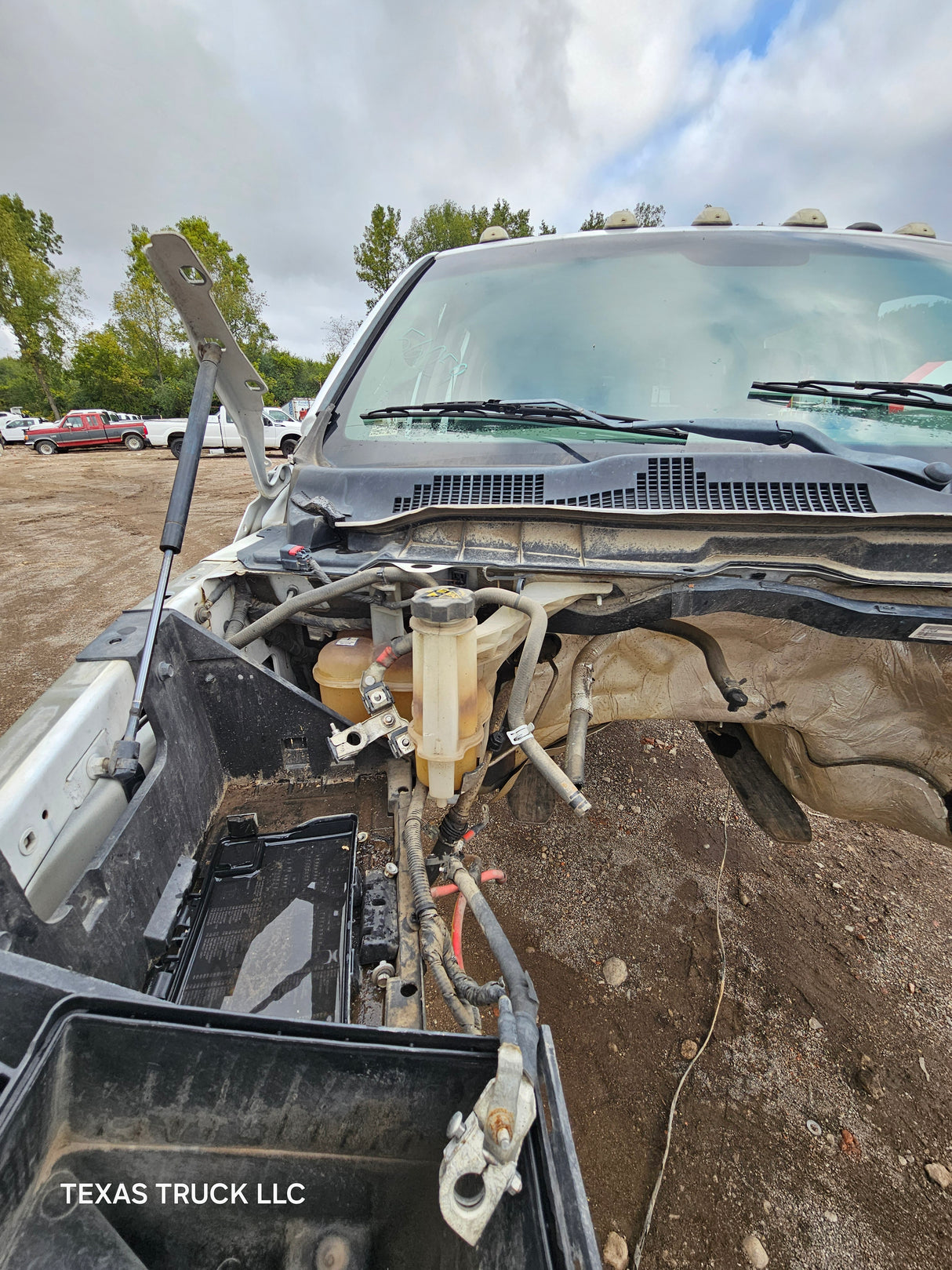 2009-2018 Dodge Ram 1500 4th Gen Crew Cab Cummins Cab - White