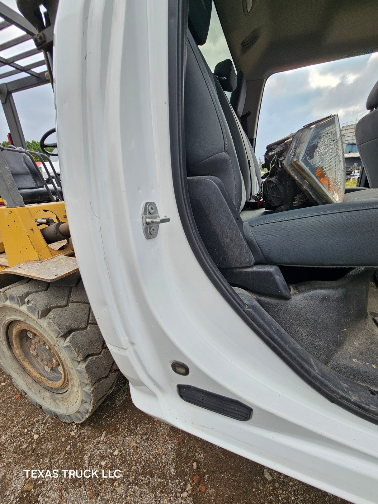 2009-2018 Dodge Ram 1500 4th Gen Crew Cab Cummins Cab - White