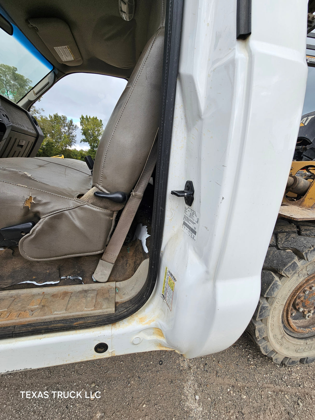 2008-2010 Ford Super Duty F250 F350 F450 F550 Regular Cab 2 door