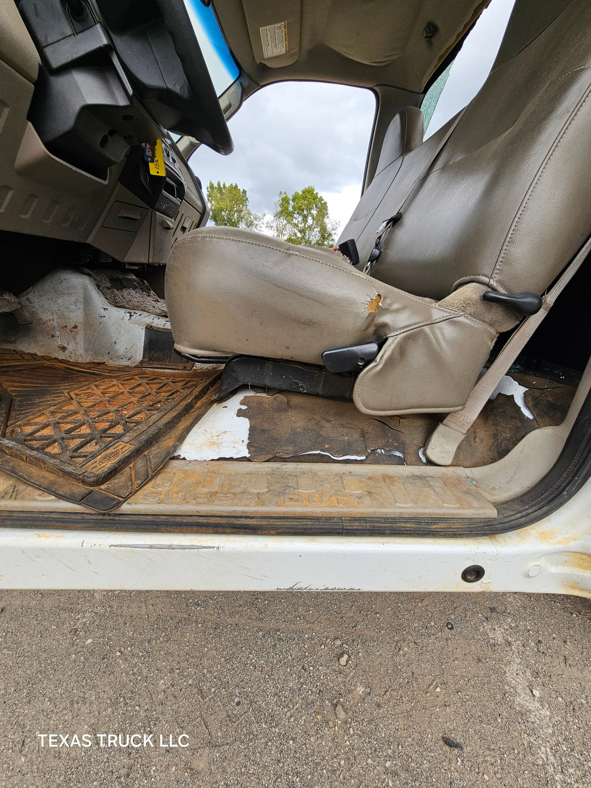 2008-2010 Ford Super Duty F250 F350 F450 F550 Regular Cab 2 door
