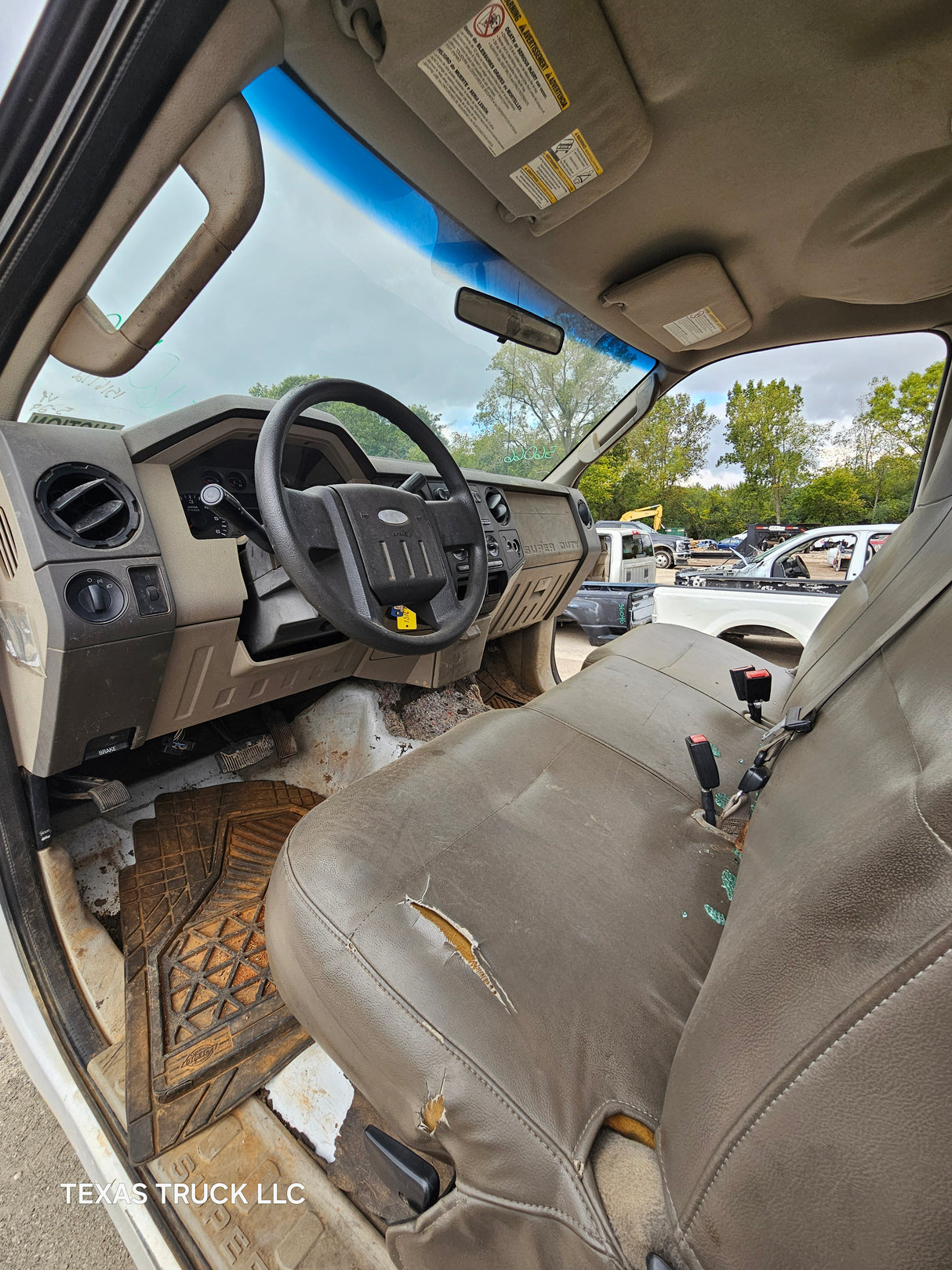 2008-2010 Ford Super Duty F250 F350 F450 F550 Regular Cab 2 door