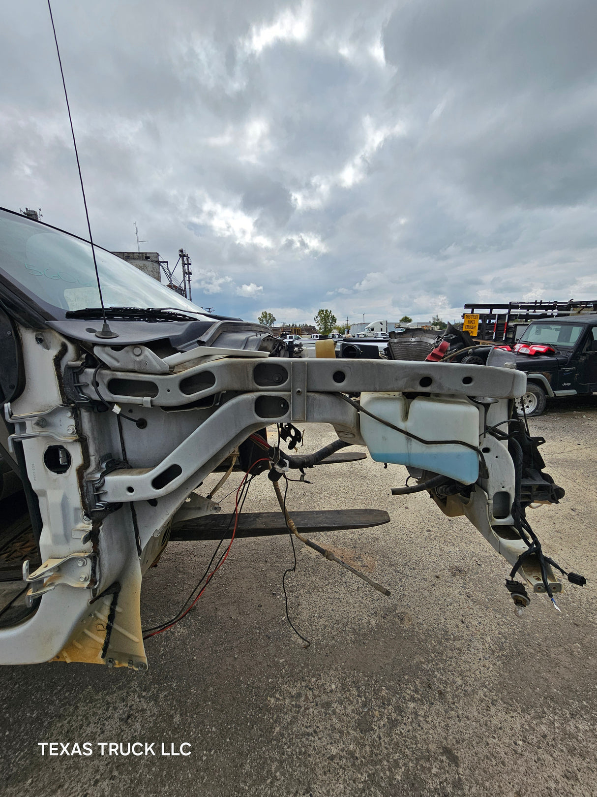 2008-2010 Ford Super Duty F250 F350 F450 F550 Regular Cab 2 door