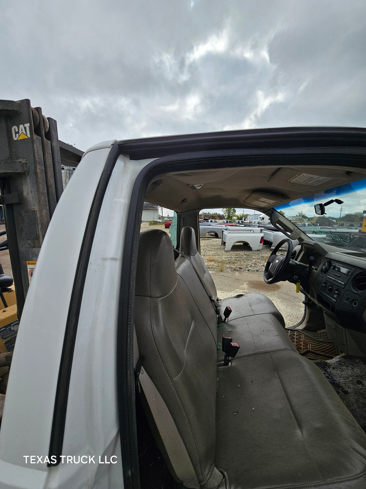 2008-2010 Ford Super Duty F250 F350 F450 F550 Regular Cab 2 door
