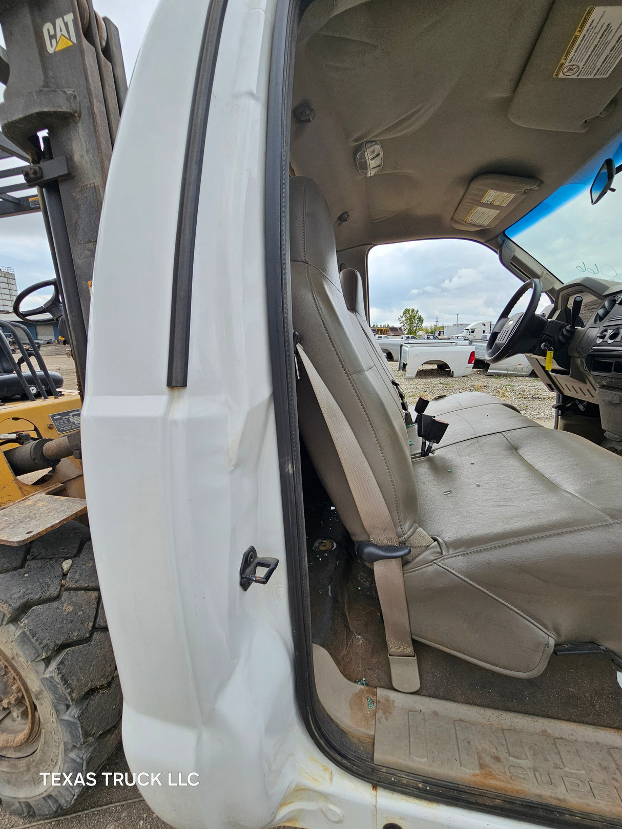 2008-2010 Ford Super Duty F250 F350 F450 F550 Regular Cab 2 door