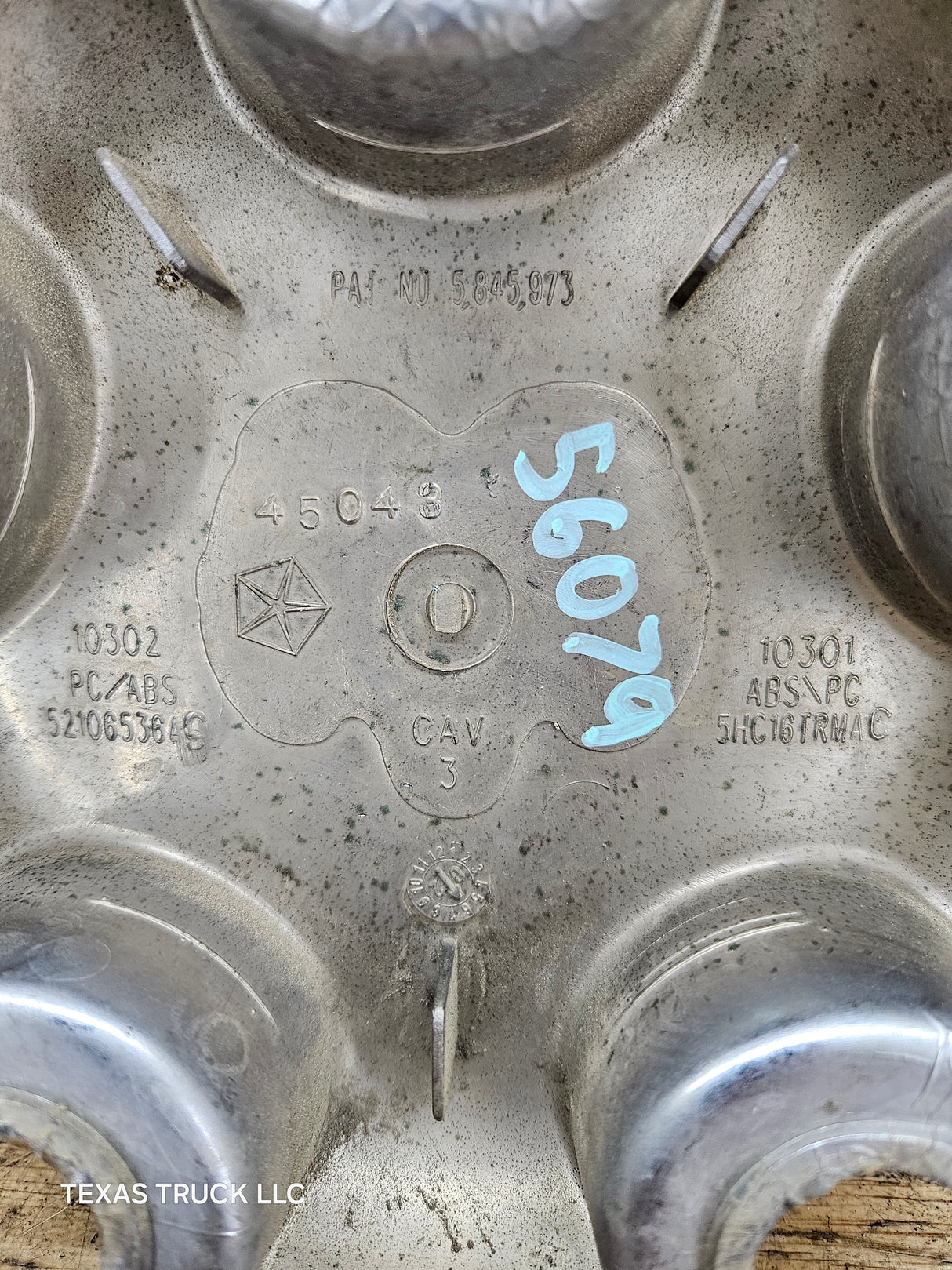 2002-2008 Dodge Ram 1500 OEM Center Wheel Cap Hub Cap 3rd Gen