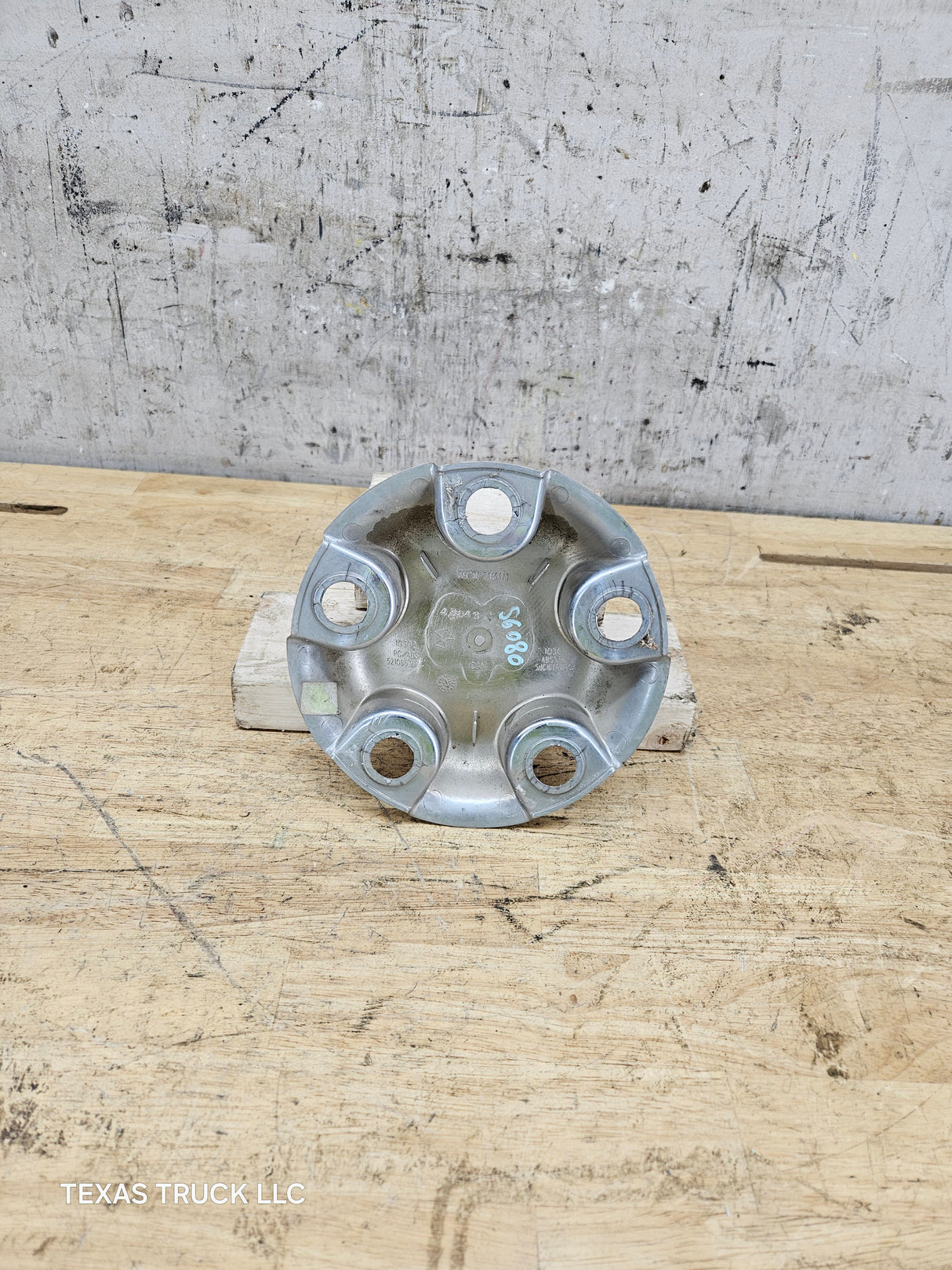 2002-2008 Dodge Ram 1500 OEM Center Wheel Cap Hub Cap 3rd Gen