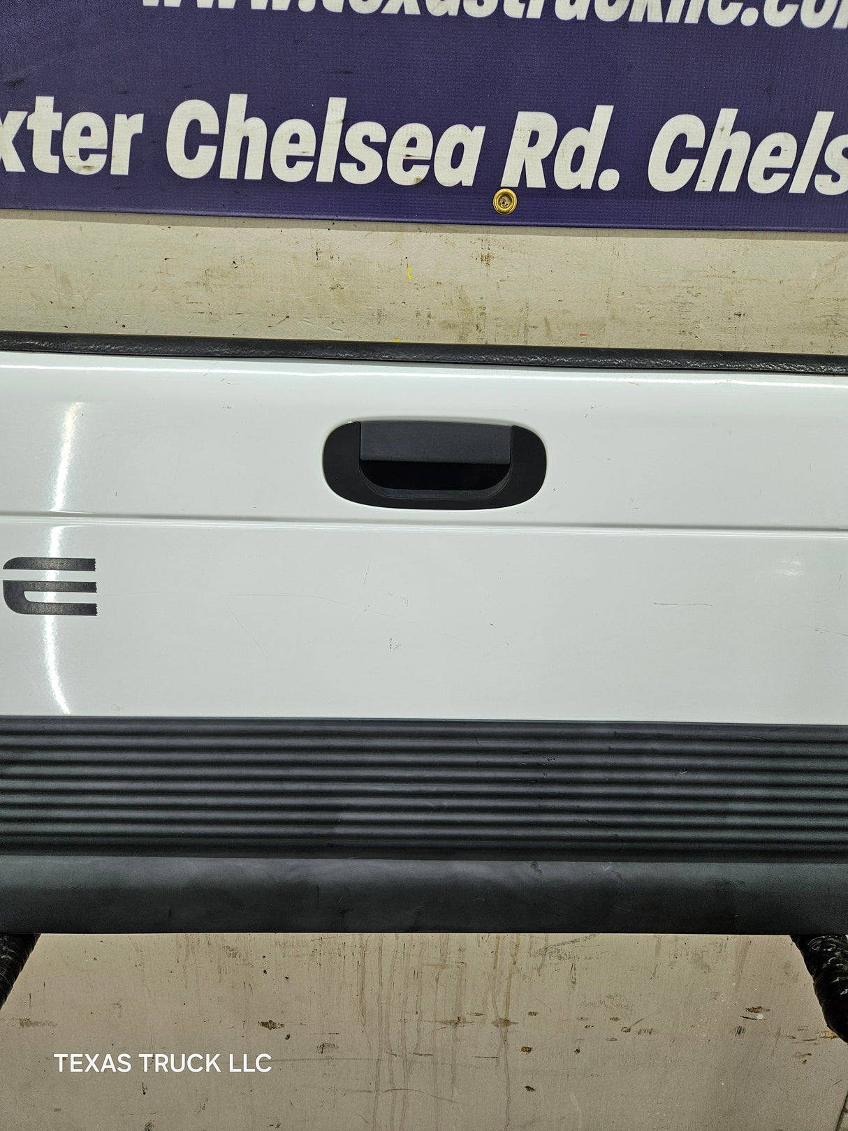 1994-2002 Dodge Ram 1500 2500 3500 2nd Gen Truck Tailgate - White