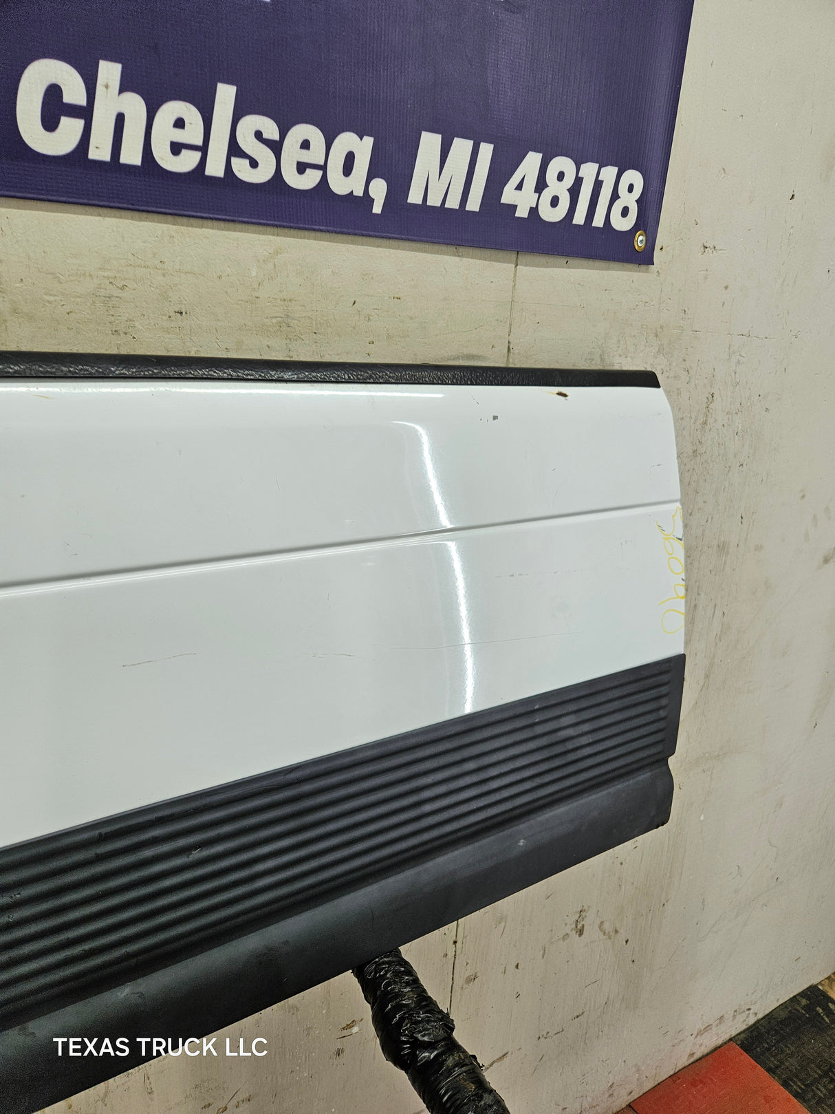 1994-2002 Dodge Ram 1500 2500 3500 2nd Gen Truck Tailgate - White
