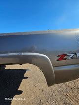 1999-2007 Chevrolet Silverado / GMC Sierra 1500 2500 3500 HD 6' 6" Short Truck Bed
