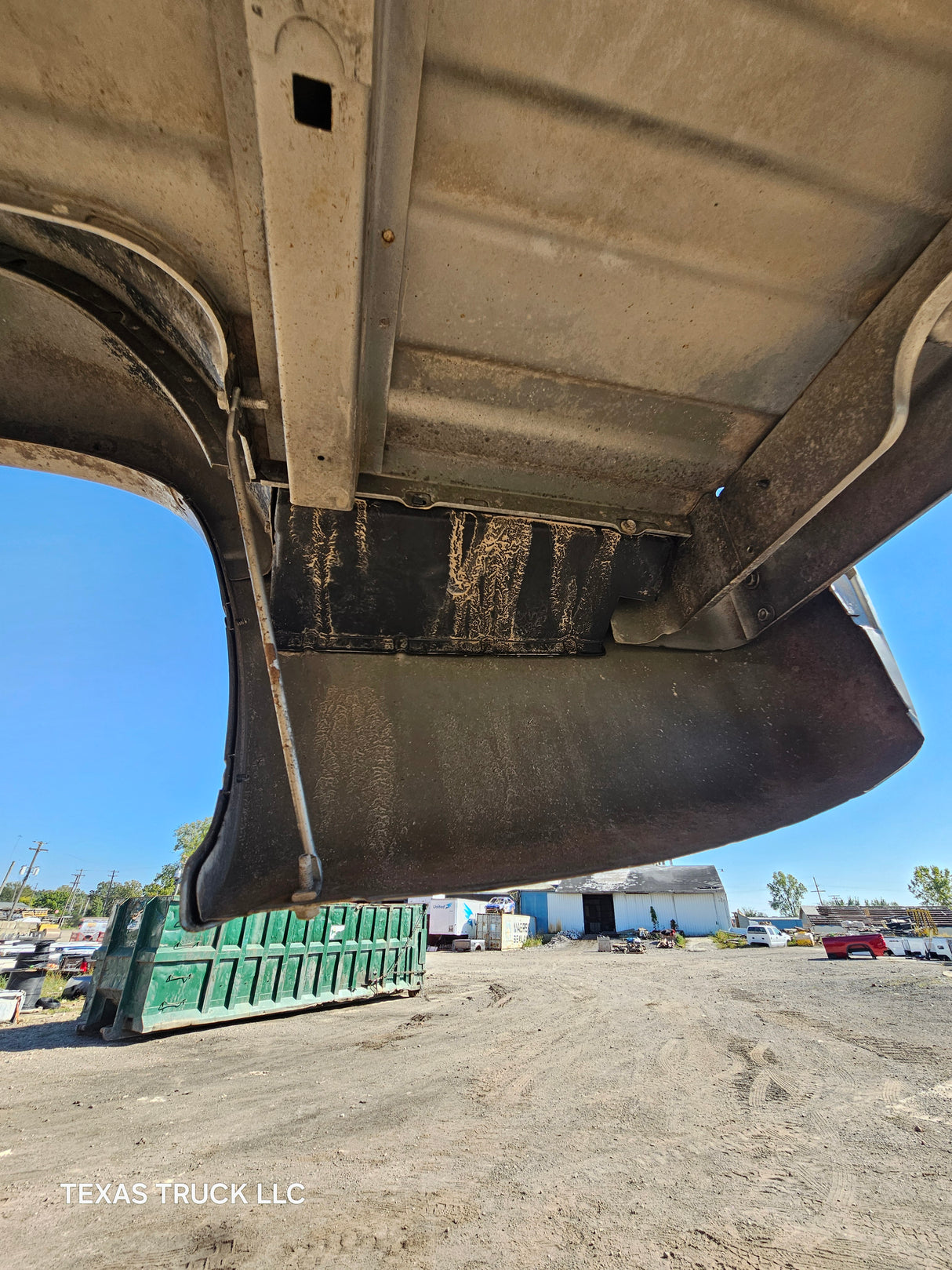 1999-2007 Chevrolet Silverado / GMC Sierra 1500 2500 3500 HD 6' 6" Short Truck Bed