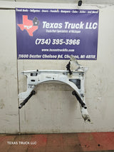 1999-2002 Chevrolet Silverado / Tahoe / Suburban 1500 2500 3500 HD Passenger Front Fender - White