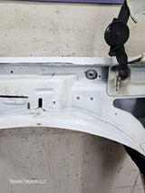 1999-2002 Chevrolet Silverado / Tahoe / Suburban 1500 2500 3500 HD Passenger Front Fender - White