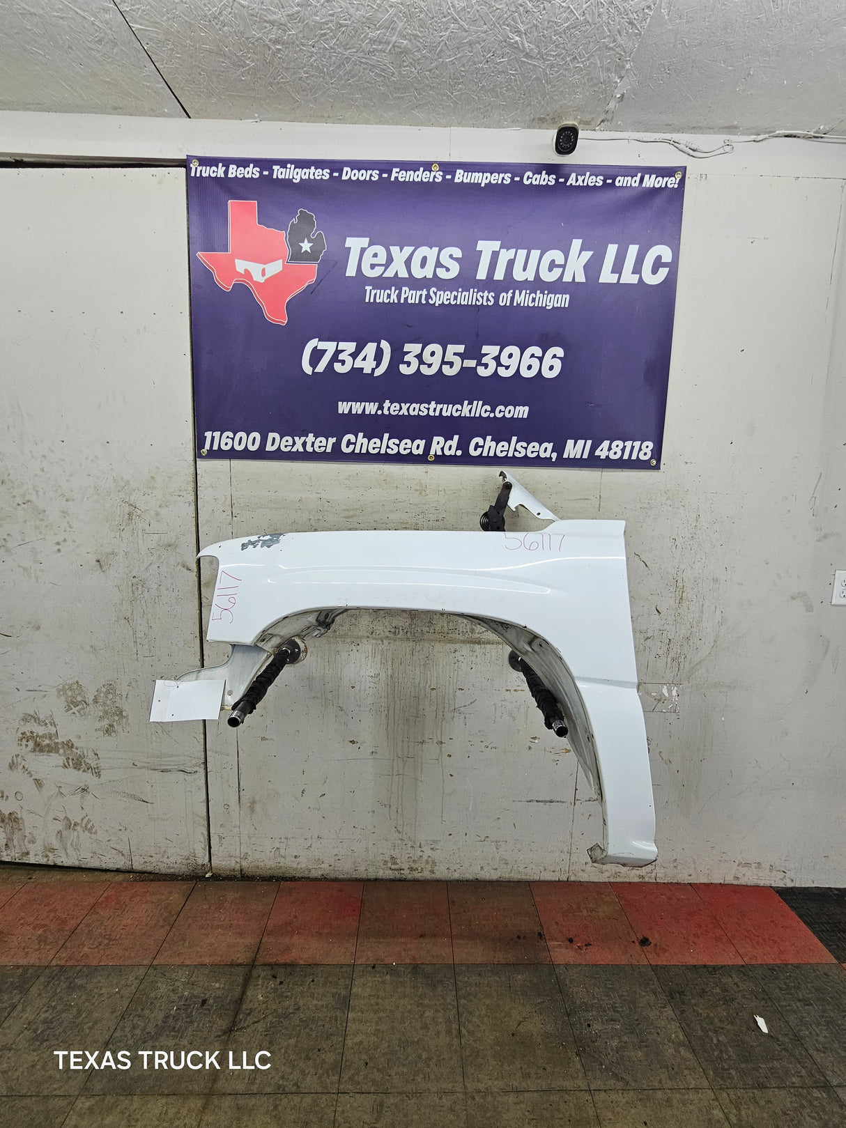1999-2002 Chevrolet Silverado / Tahoe / Suburban 1500 2500 3500 HD LH Driver Side Front Fender - Summit White