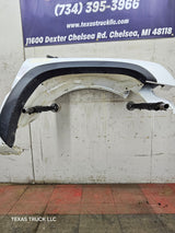 2003-2007 Chevrolet Silverado / Tahoe / Suburban 1500 2500 3500 HD RH Passenger Side "Cateye" Front Fender - Summit White