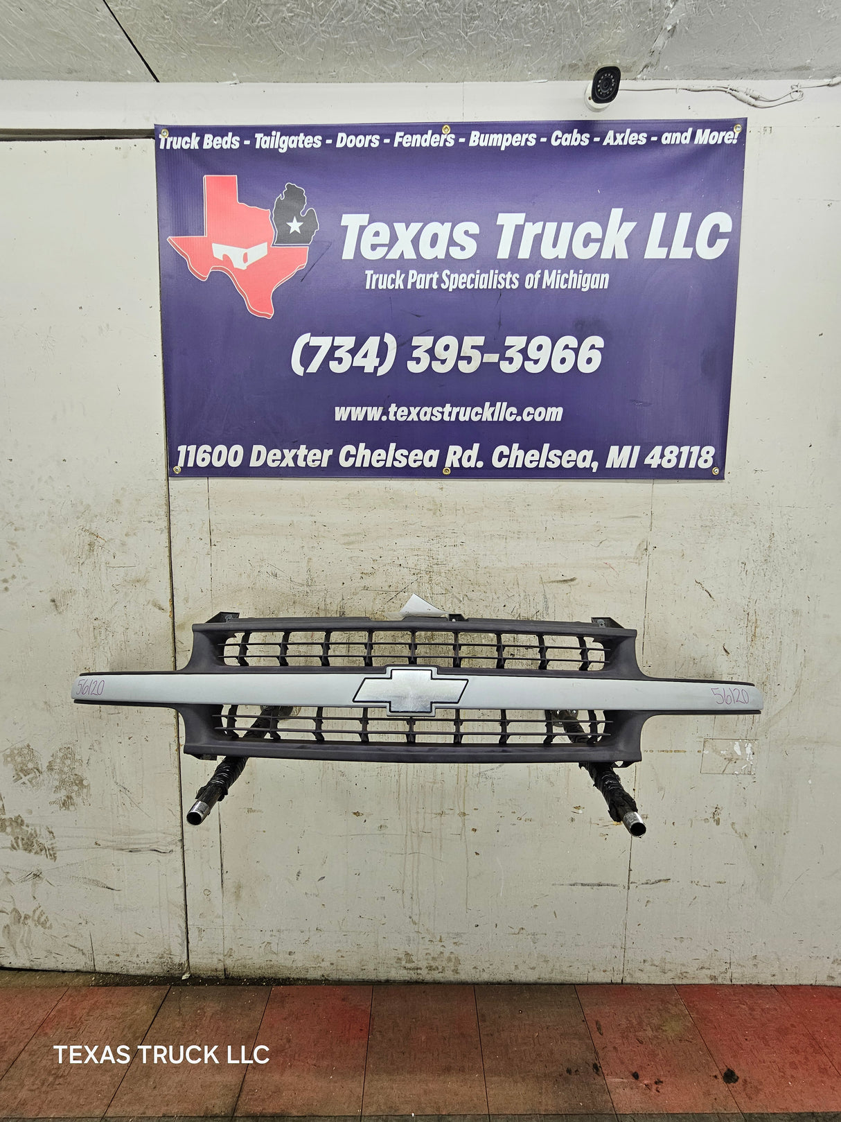 1999-2002 Chevrolet Silverado 1500 2500 3500 Grill OEM