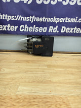 1995-1998 Chevrolet Silverado 1500 ABS Pump Module Control Assembly