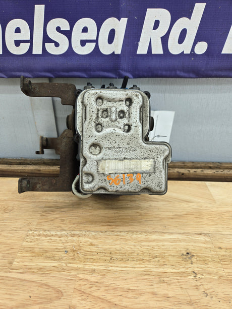 1999-2002 Chevrolet Silverado 1500 ABS Pump Module Control Assembly